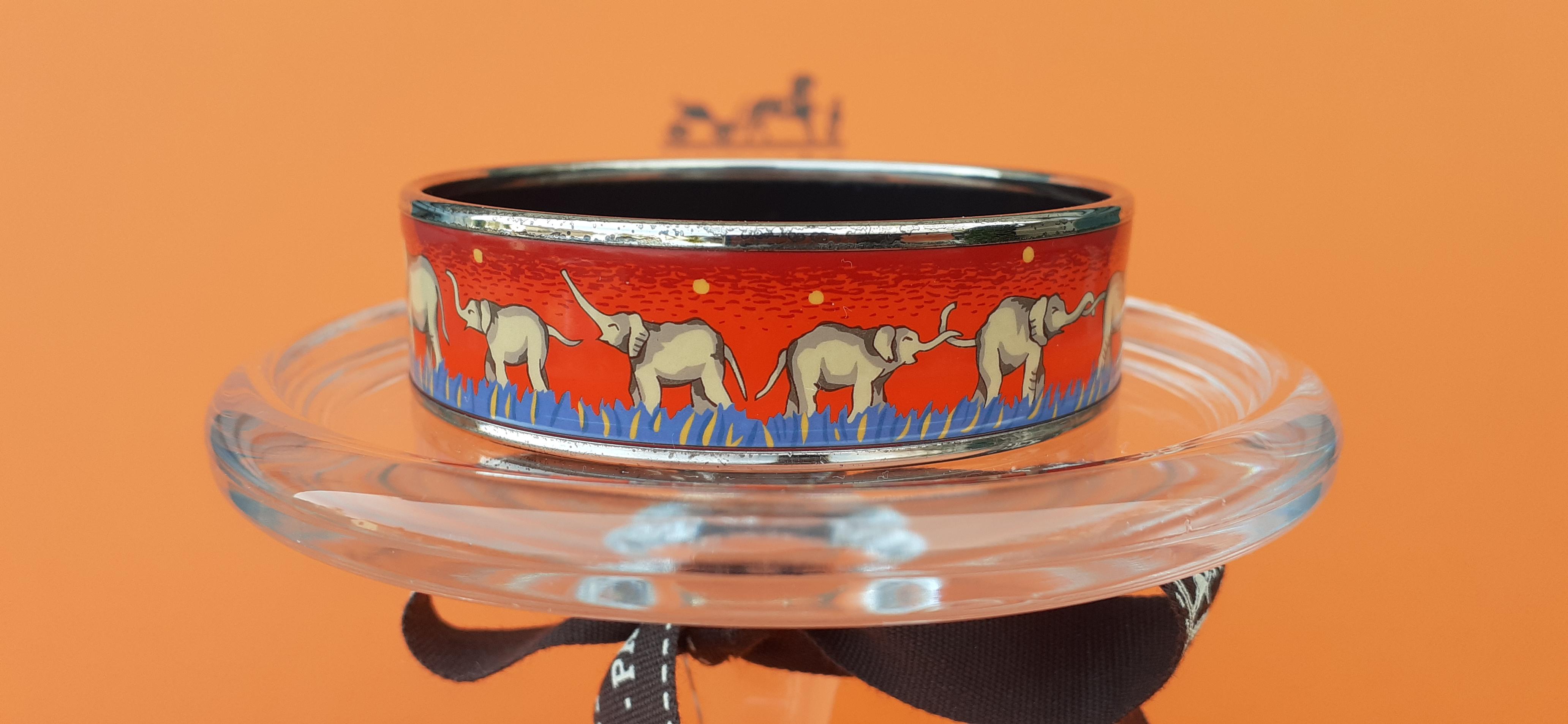 Hermès Enamel Printed Bracelet Elephants Grazing Red Size 65 Phw RARE 3
