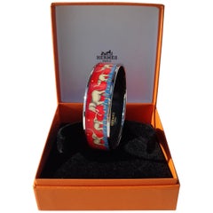Hermès Enamel Printed Bracelet Elephants Grazing Red Size 65 Phw RARE