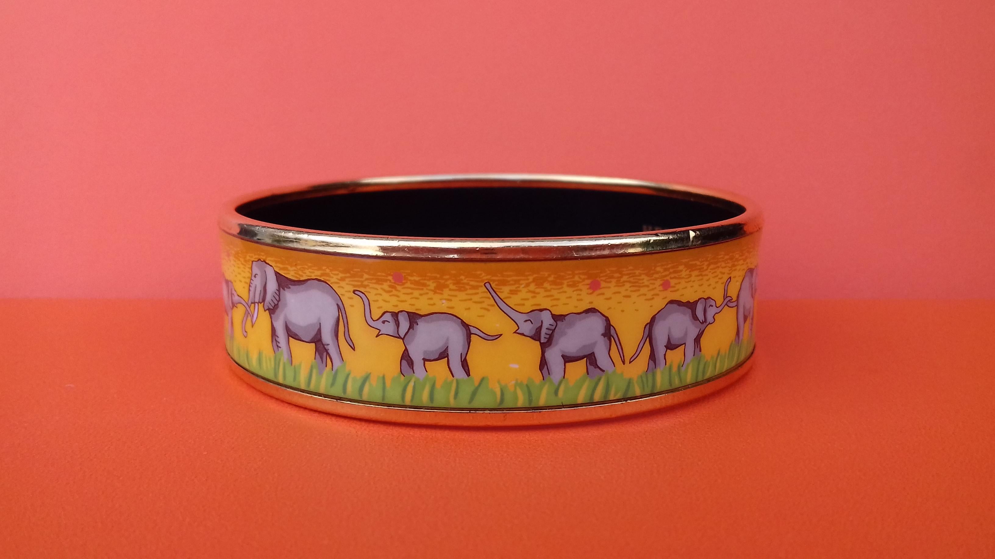 Hermès Enamel Printed Bracelet Elephants Grazing Yellow Ghw Size 65 1