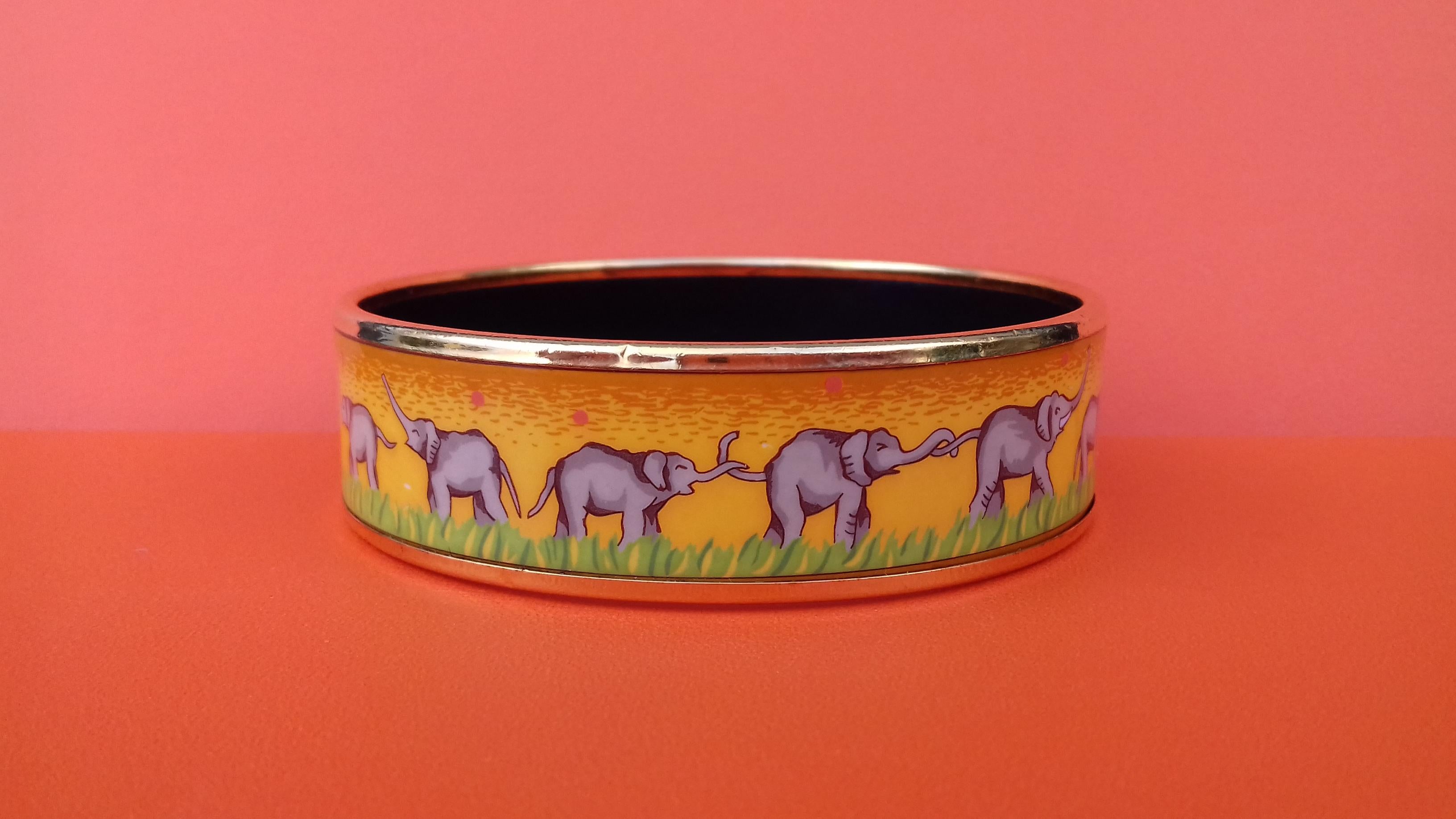 Hermès Enamel Printed Bracelet Elephants Grazing Yellow Ghw Size 65 2