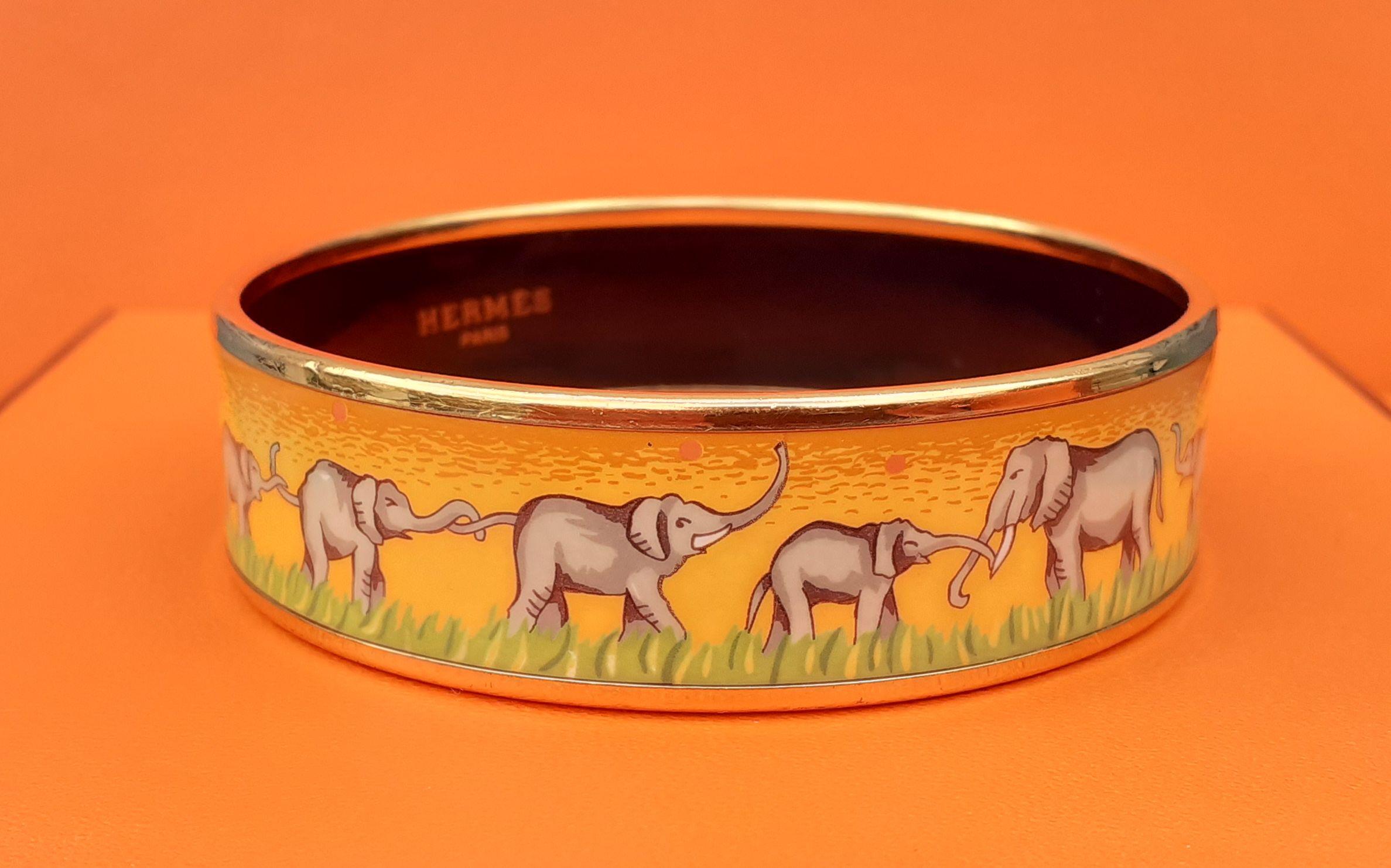 Hermès Enamel Printed Bracelet Elephants Grazing Yellow Gold Hdw Size 65 4
