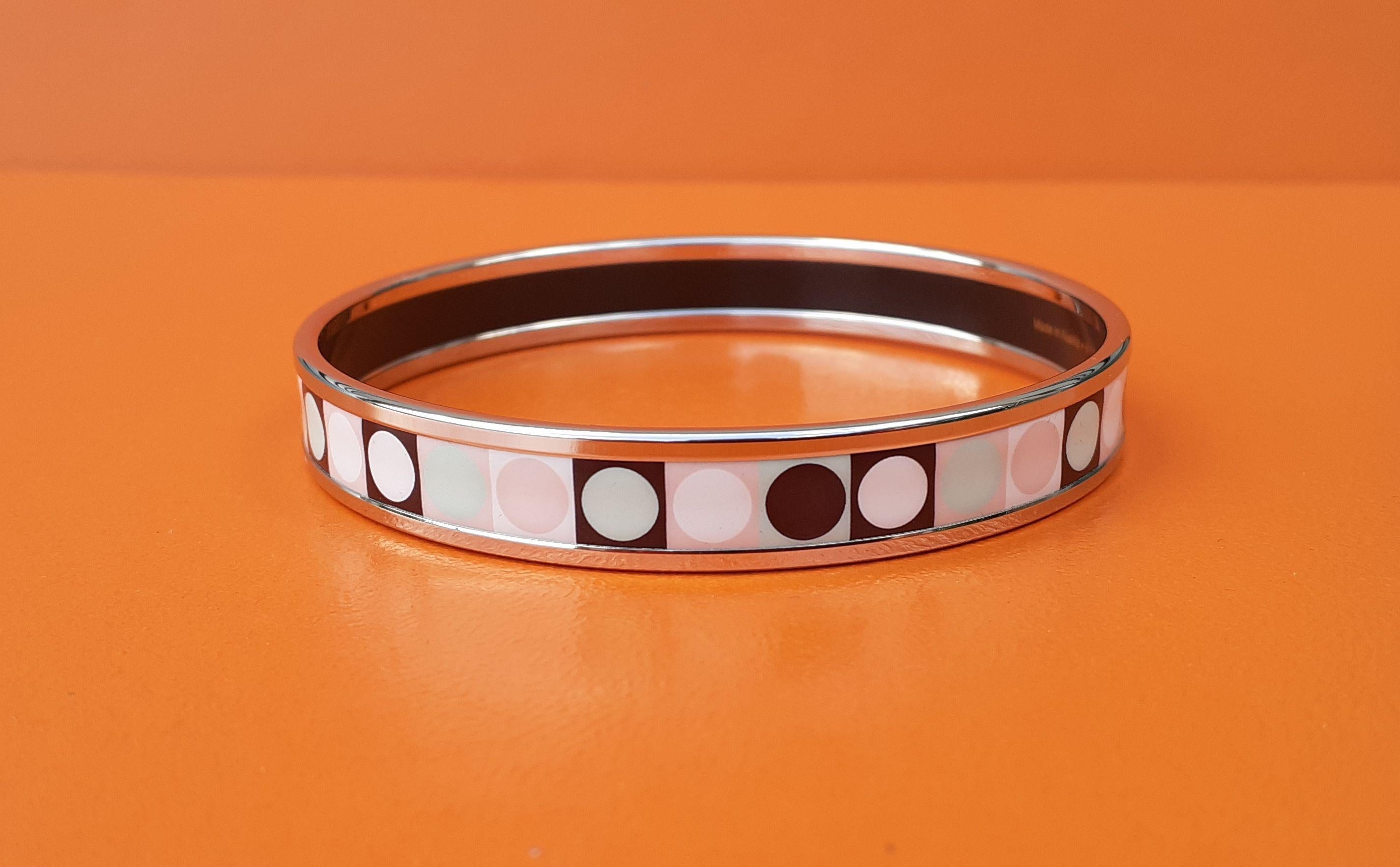 Hermes Emaille gedruckt Armband geometrischen Druck neue Phw Größe 65 schmal im Angebot 4
