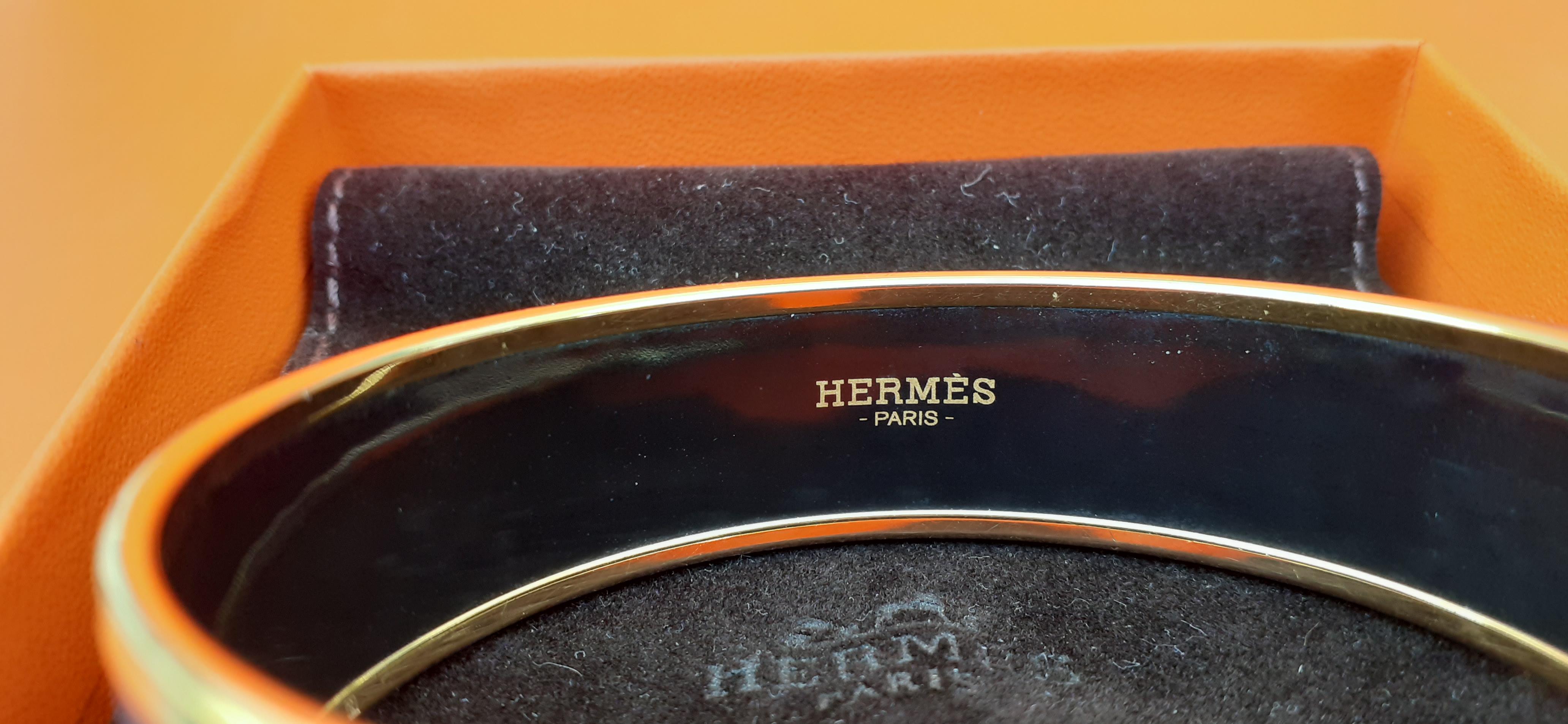 Hermès Enamel Printed Bracelet Les Léopards Folk Rose Gold Hdw Size 65  For Sale 3