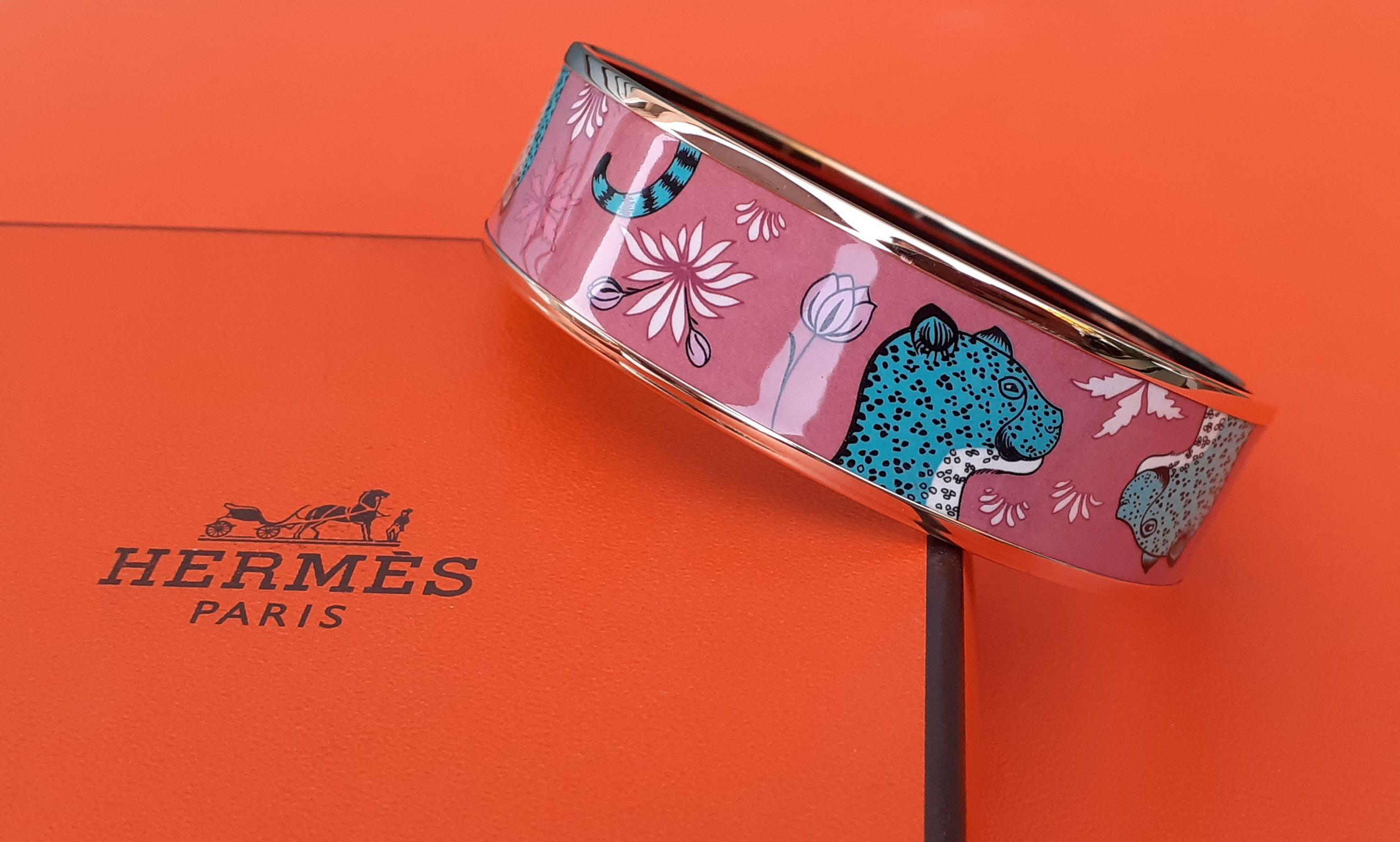 Women's Hermès Enamel Printed Bracelet Les Leopards Pink Green Rose Ghw Size 65