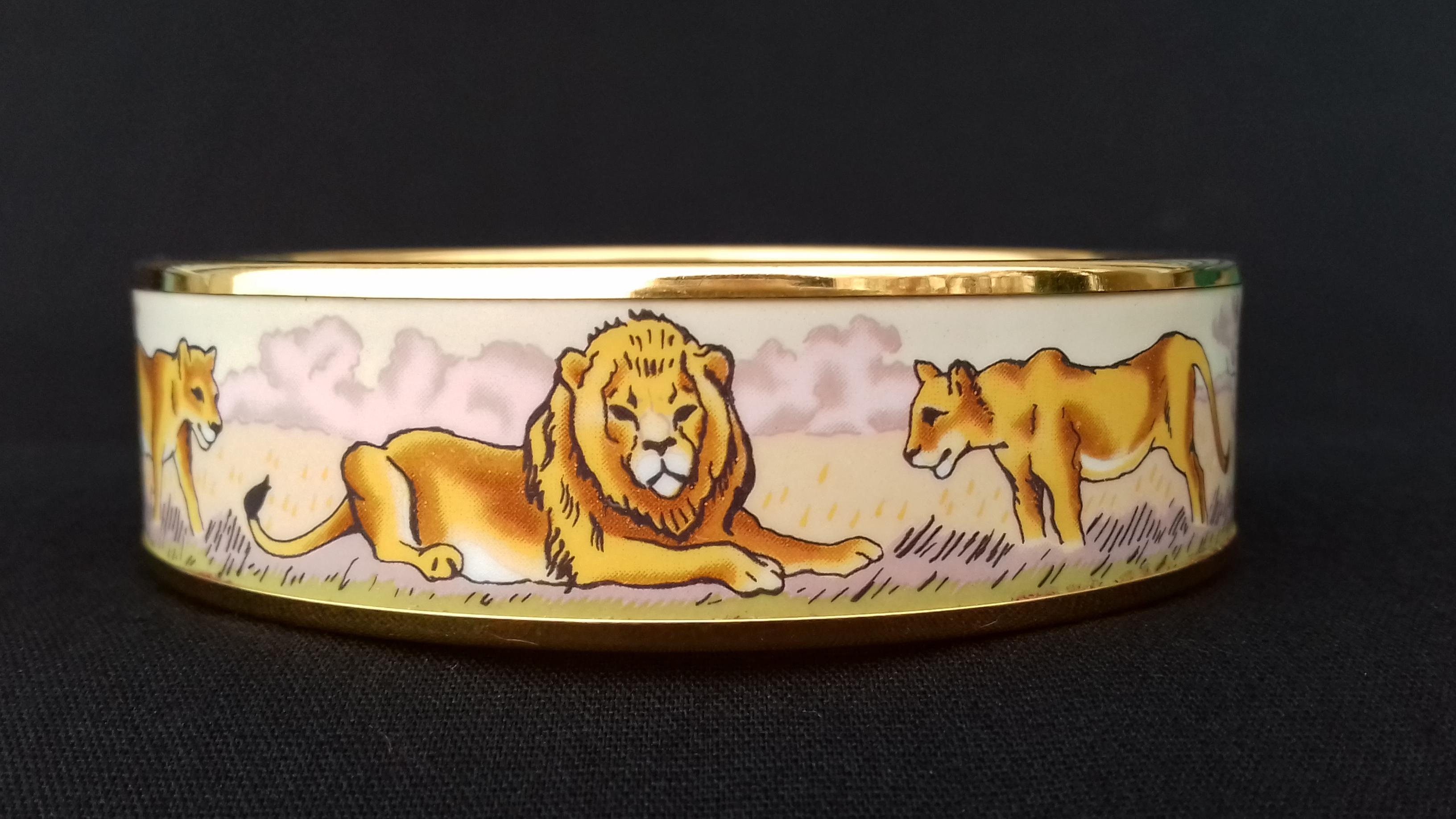 Hermès Enamel Printed Bracelet Lions And Lionesses In Savannah Gold Hdw Size 70 3