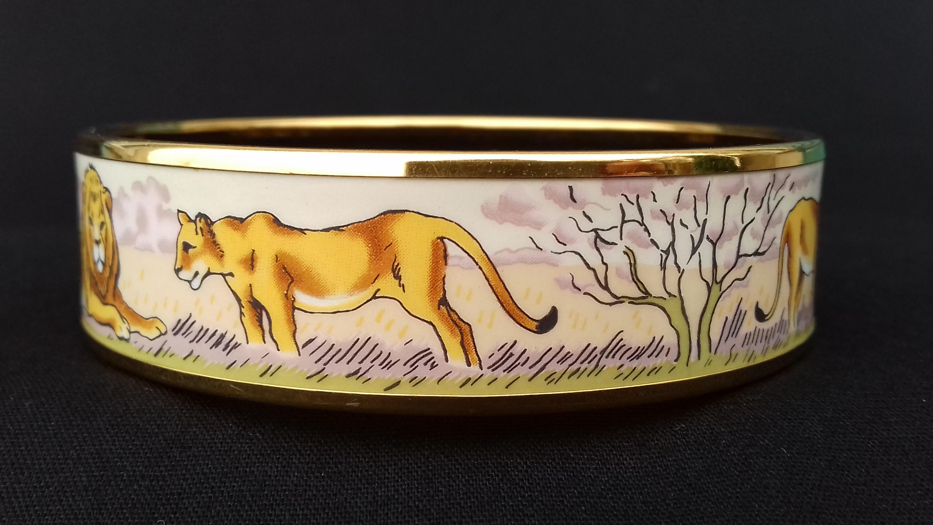 Hermès Enamel Printed Bracelet Lions And Lionesses In Savannah Gold Hdw Size 70 5