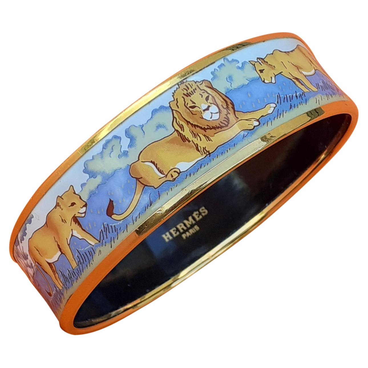 Hermès Enamel Printed Bracelet Lions And Lionesses In Savannah Gold Hdw Size 70