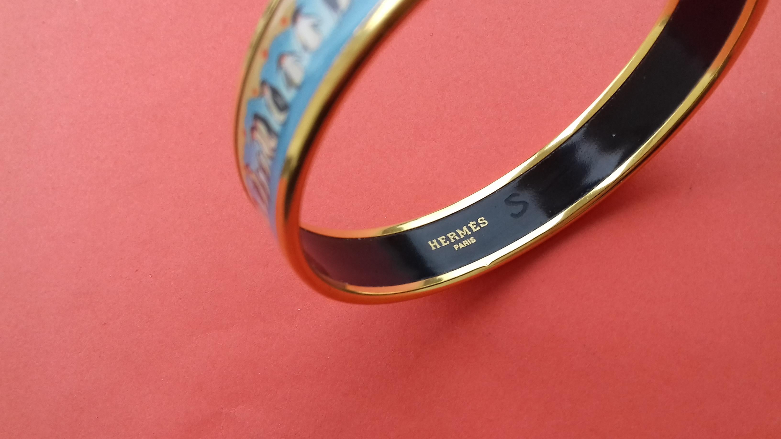 Hermès Enamel Printed Bracelet Penguins Blue Gold Plated Hdw Narrow Size 65 2