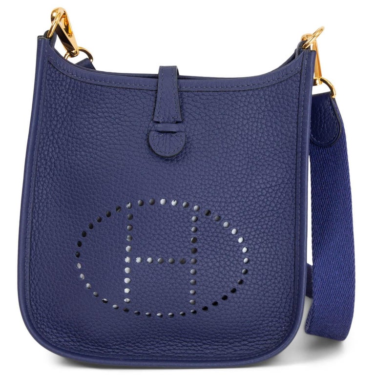 HERMES Taurillon Clemence Evelyne III PM Gold | FASHIONPHILE