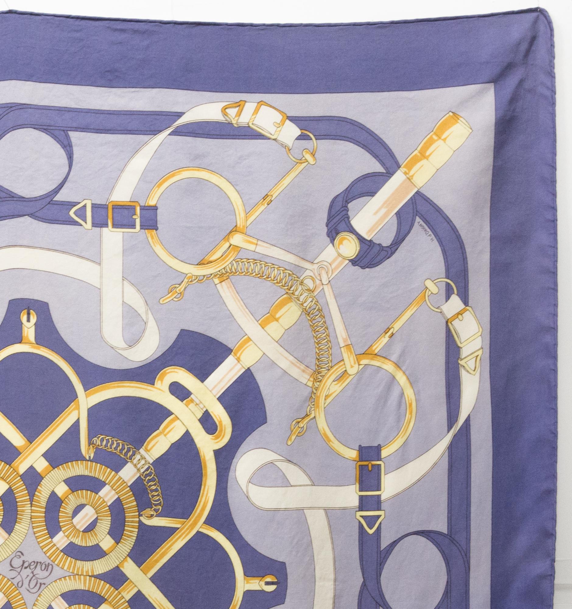Hermes «Eperon d’Or» by Henri d Origny Silk Scarf In Good Condition For Sale In Paris, FR