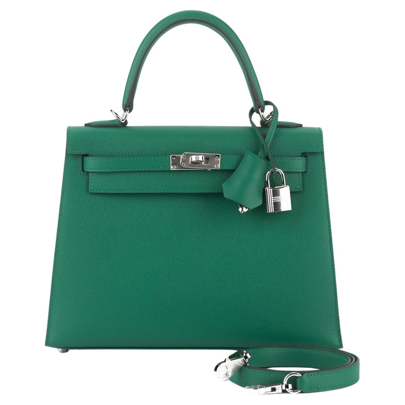 Hermès Epsom Kelly Sellier 25 Vert Jade im Angebot