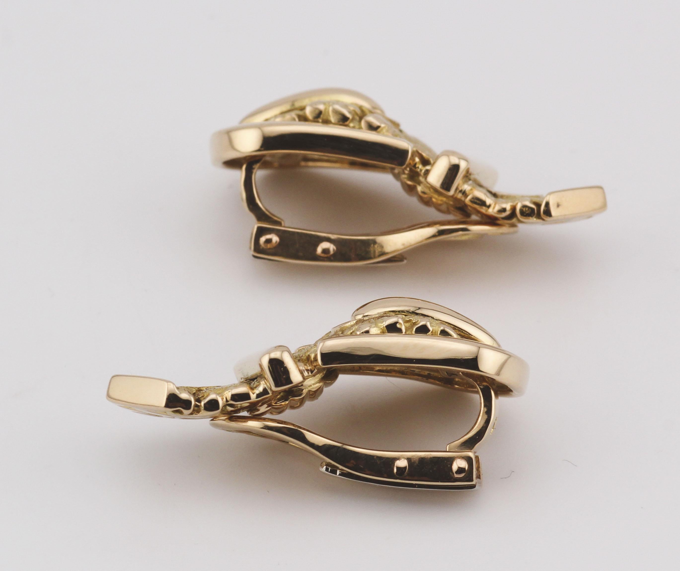 Hermes Estate Belt Buckle 18k Yellow Gold Earrings Earclips In Good Condition For Sale In Simpsonville, SC