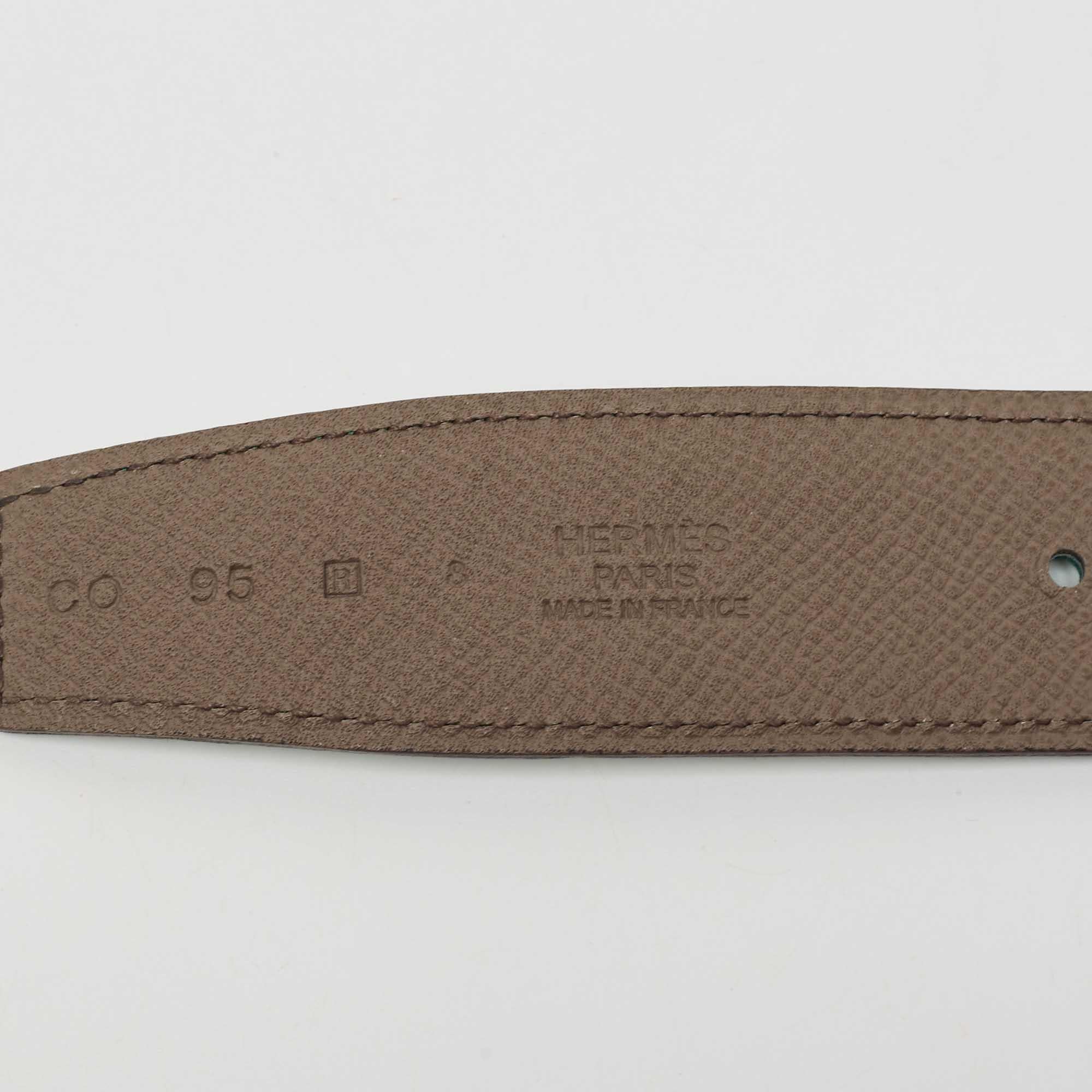 Hermès Etain/Bambou Epsom and Swift Leather Reversible Belt Strap Size 95CM In Excellent Condition In Dubai, Al Qouz 2