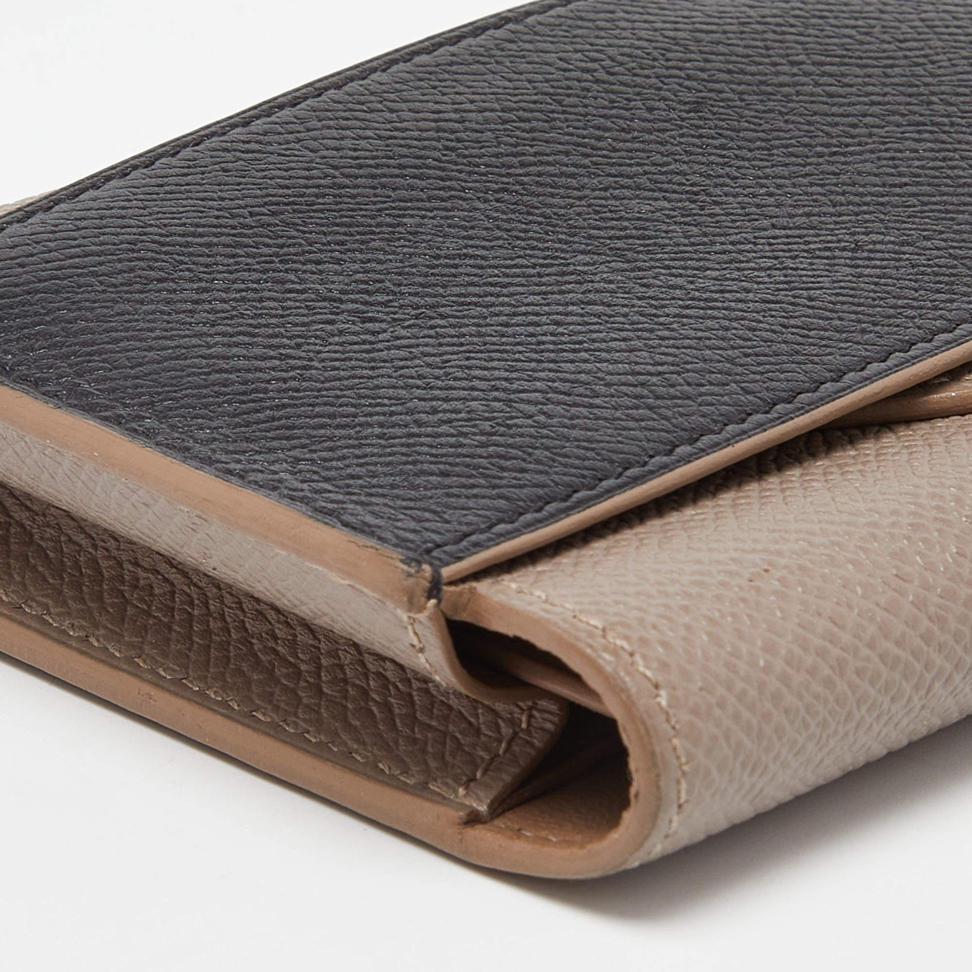 Hermès Etain/Black Epsom Leather Passant Compact Wallet For Sale 8
