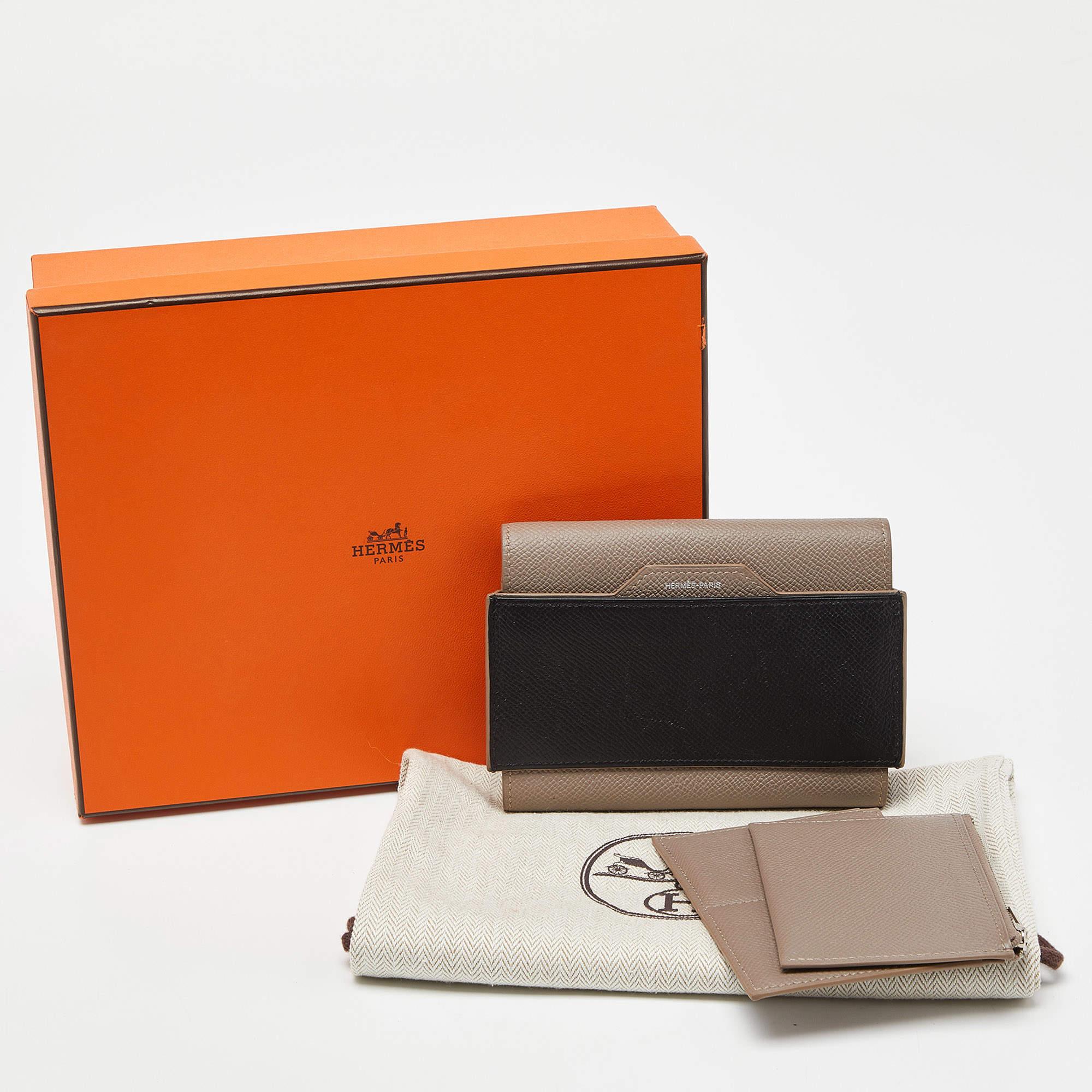 Hermès Etain/Black Epsom Leather Passant Compact Wallet For Sale 10