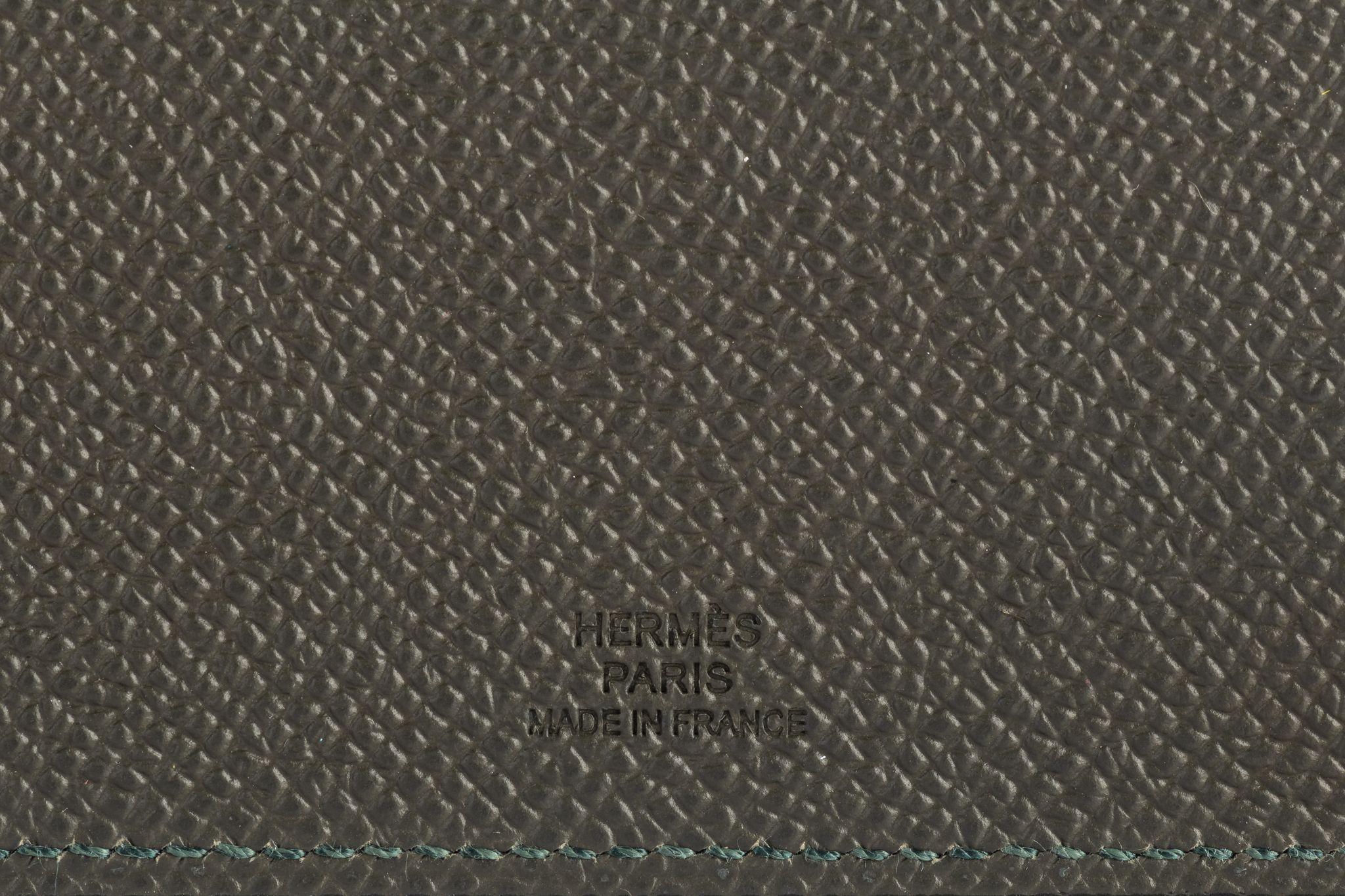 hermes passport cover