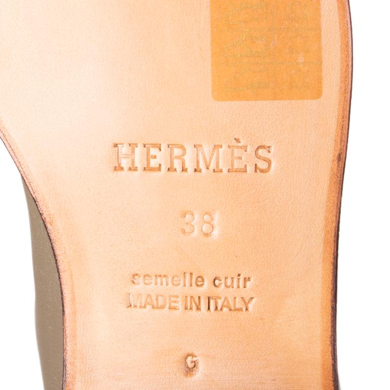 HERMES Etain grey leather JUMPING Knee High Flat Boots Shoes 38 In New Condition In Zürich, CH