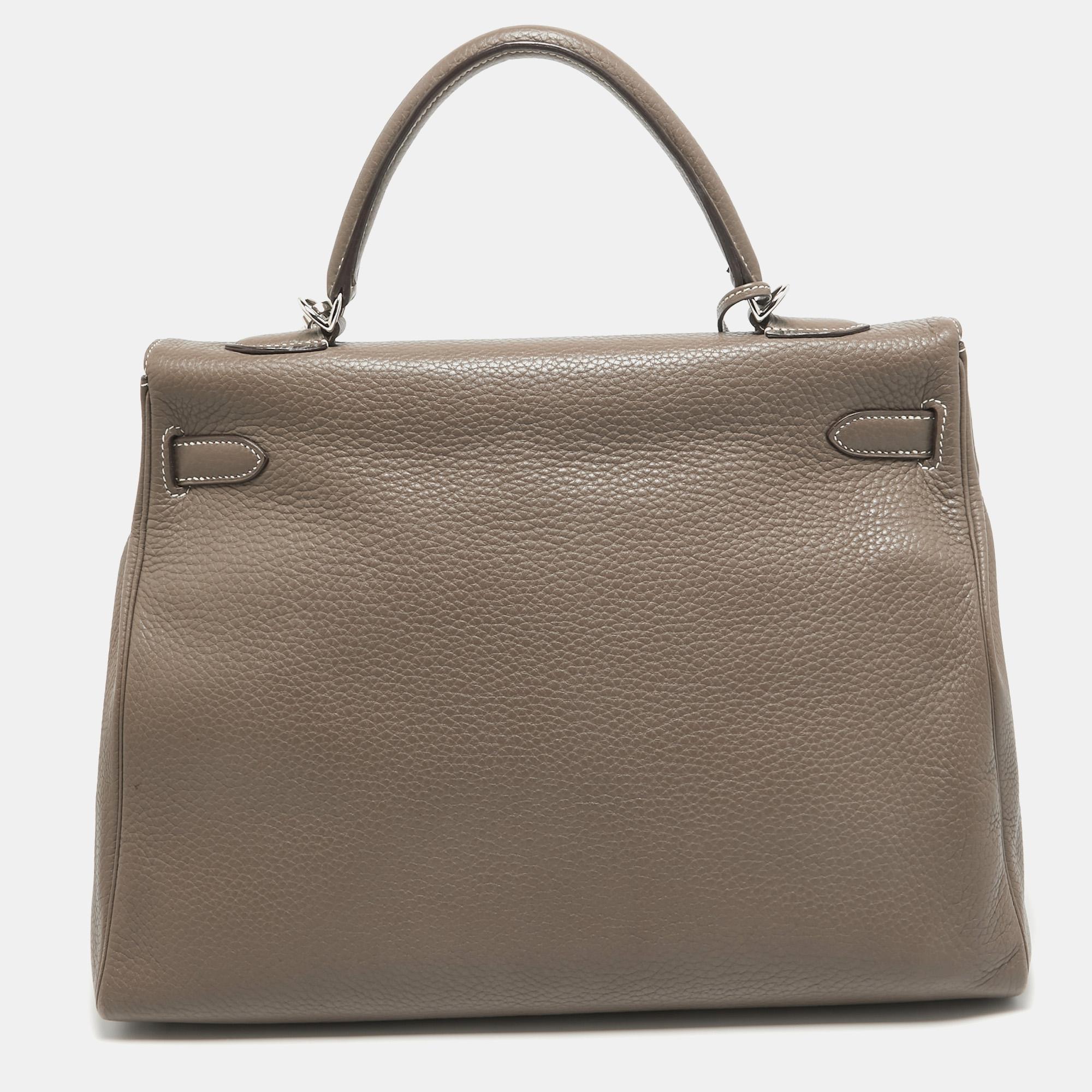 Hermes Etain Taurillion Clemence Leather Palladium Finish Kelly Retourne 35 Bag In Good Condition For Sale In Dubai, Al Qouz 2