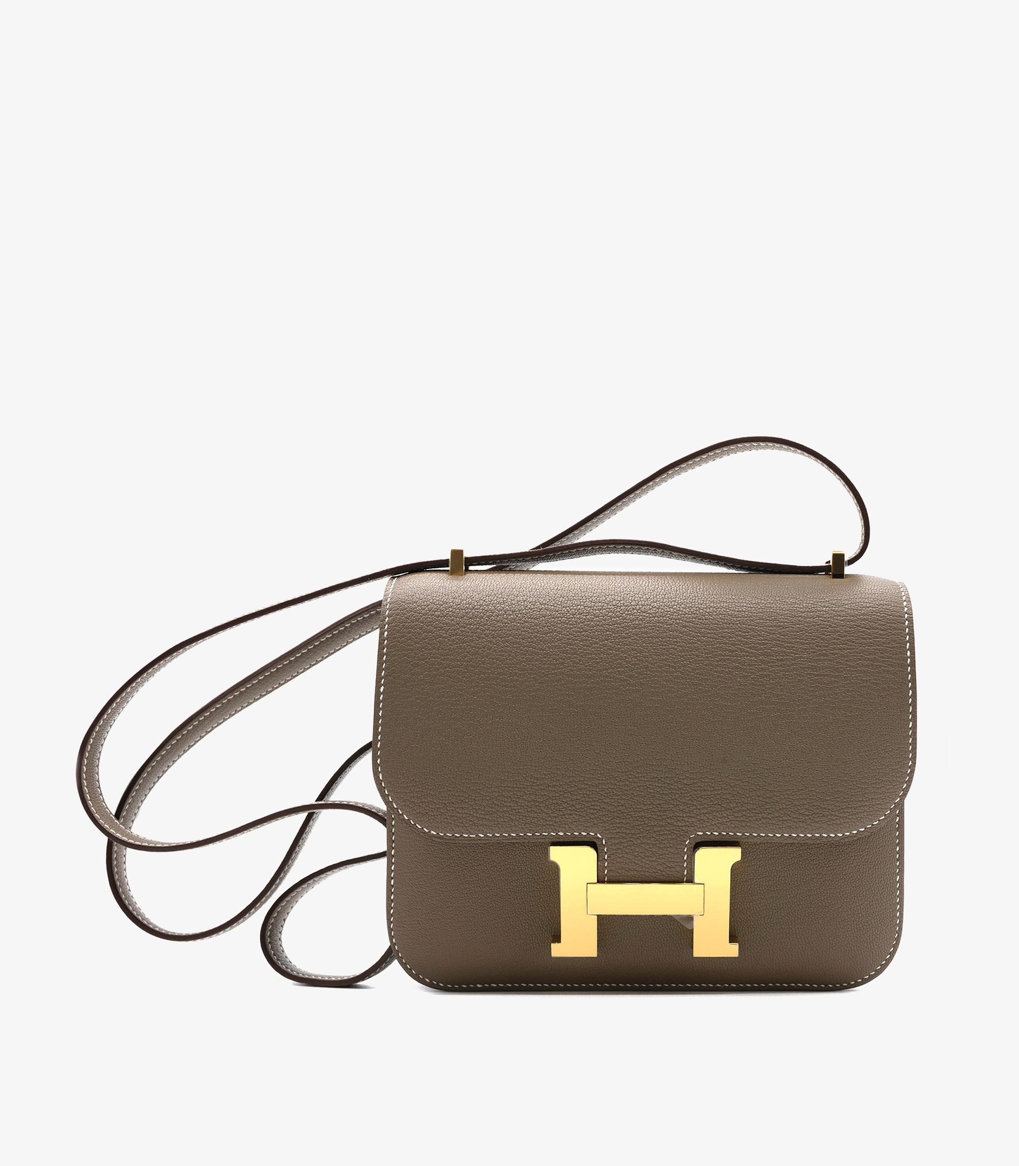 Hermès Etoupe Chevre Mysore Leather Constance 18

Product Details
Xupes Ref: BB014
Brand: Hermès
Model: Constance 18
Type: Shoulder, Crossbody
Serial Number: W
Age: 2024
Accompanied By: Hermès Dust Bag, Box, Protective Felt, Care Booklet,
