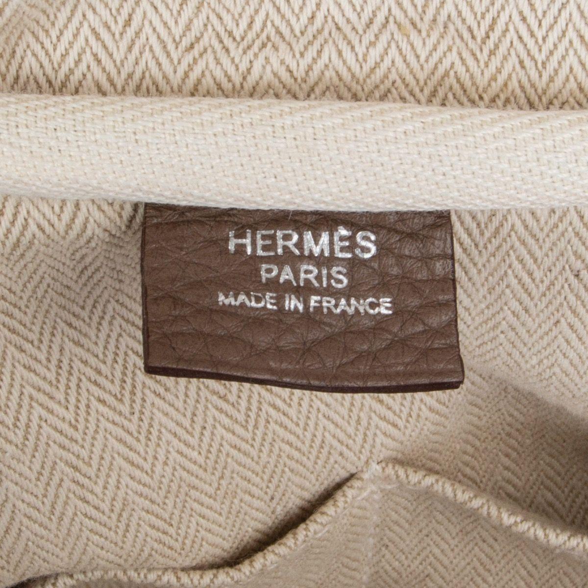 HERMES Etoupe Clemence leather VICTORIA FOURRE-TOUT 35 Shoulder Bag 3