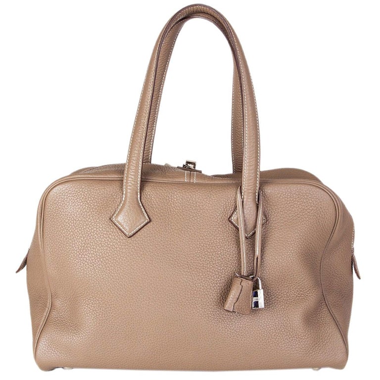 HERMES Etoupe Clemence leather VICTORIA FOURRE-TOUT 35 Shoulder Bag at ...