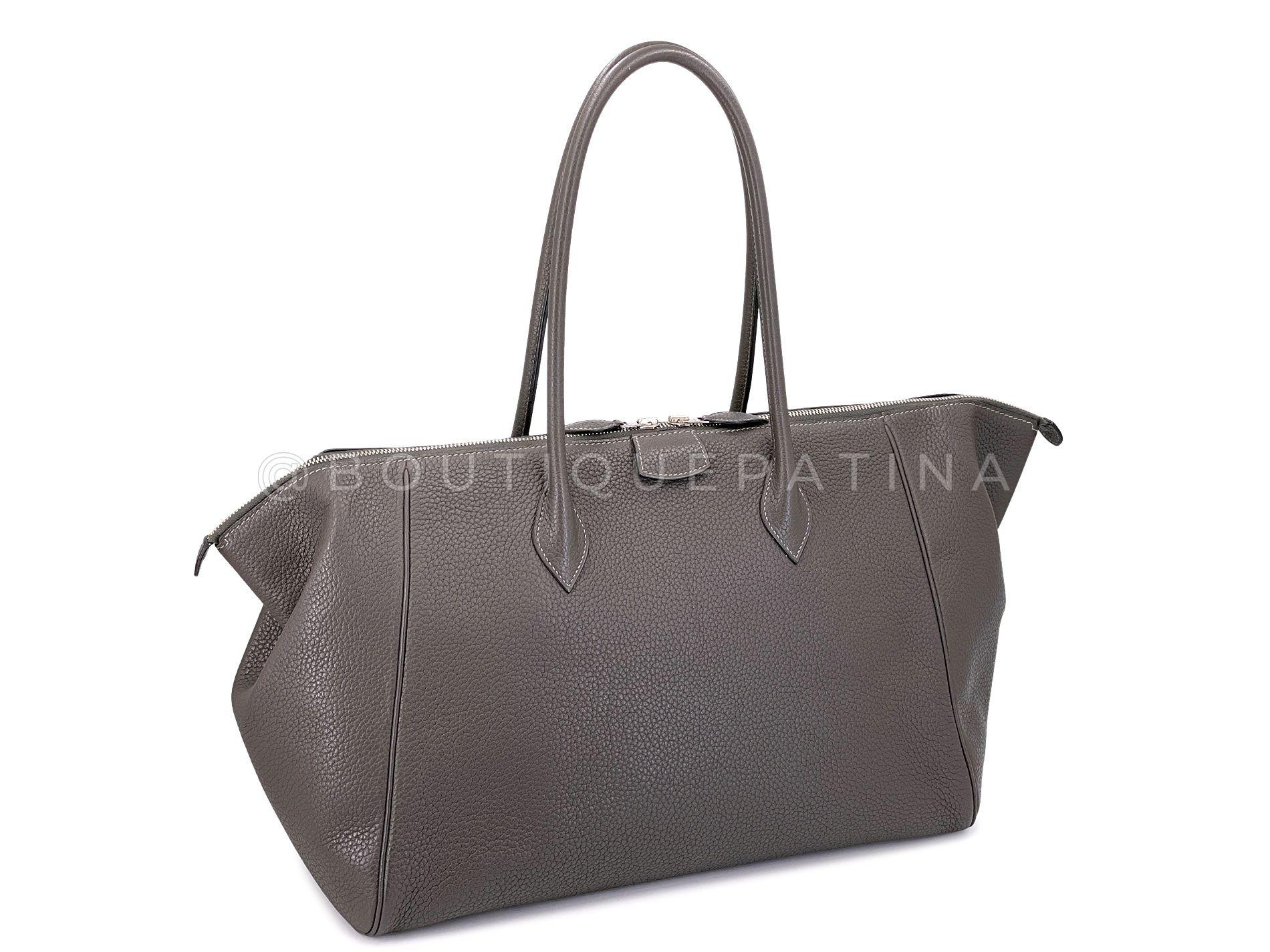 Hermès Etoupe Clemence Paris Bombay 37 Tote Bag PHW Taupe 68061 In Excellent Condition For Sale In Costa Mesa, CA
