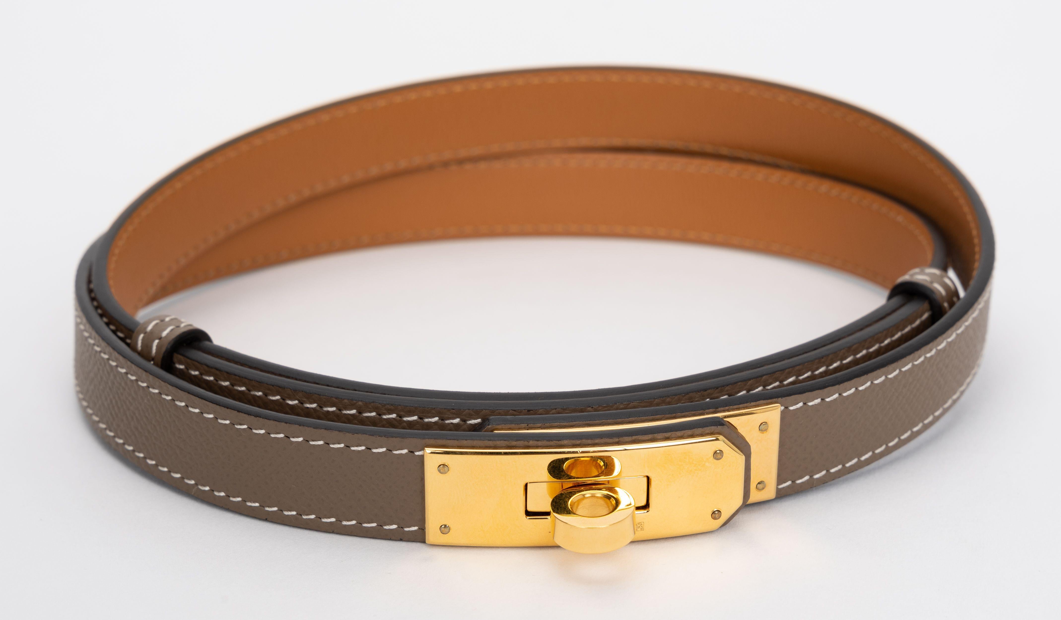 Hermes Etoupe Epsom Gold Kelly Belt In Excellent Condition For Sale In West Hollywood, CA