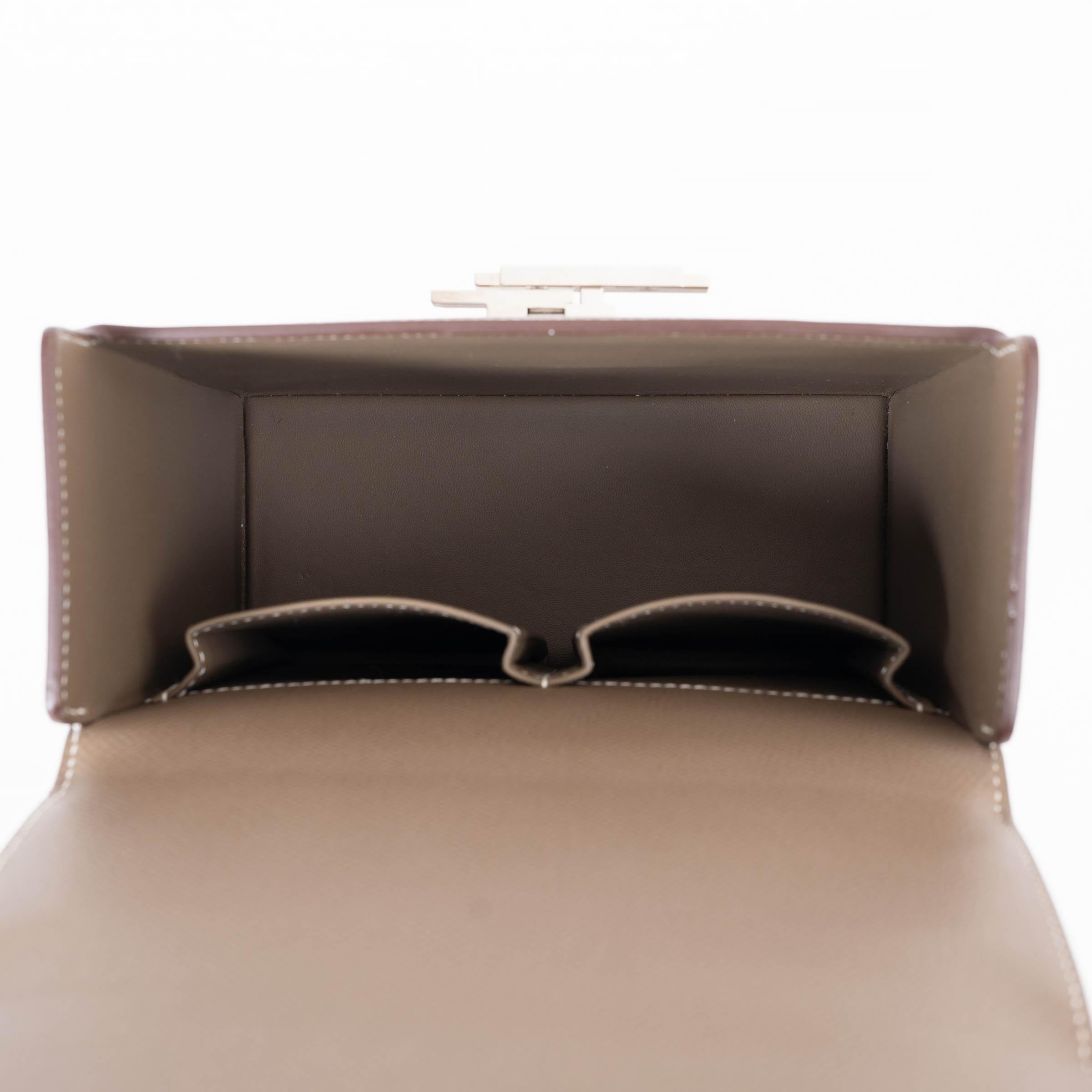 Women's HERMES Etoupe Epsom leather CINHETIC 18 Box Top Handle Bag For Sale