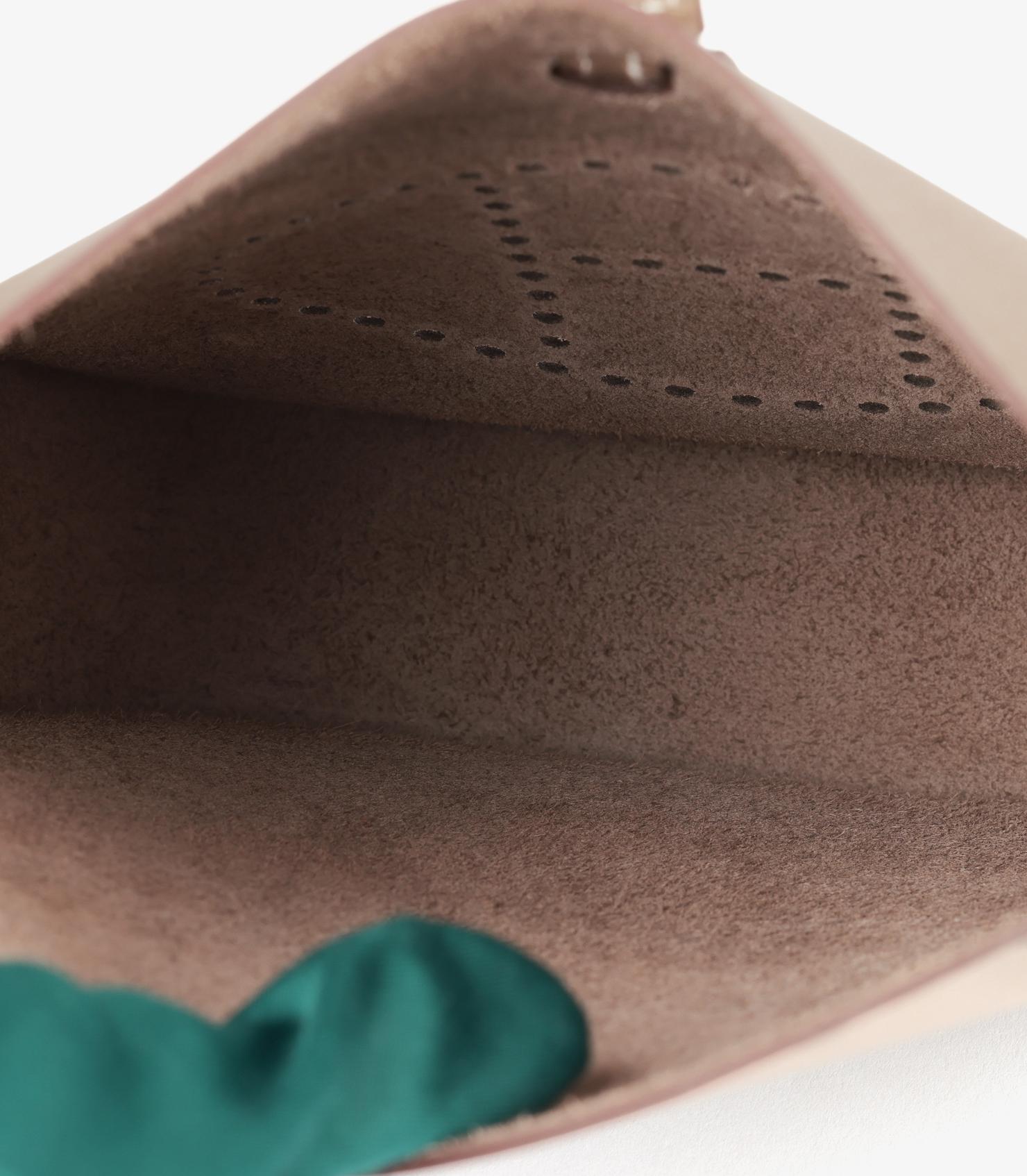 Hermès Etoupe Epsom Leather Evelyne TPM Sellier en vente 3