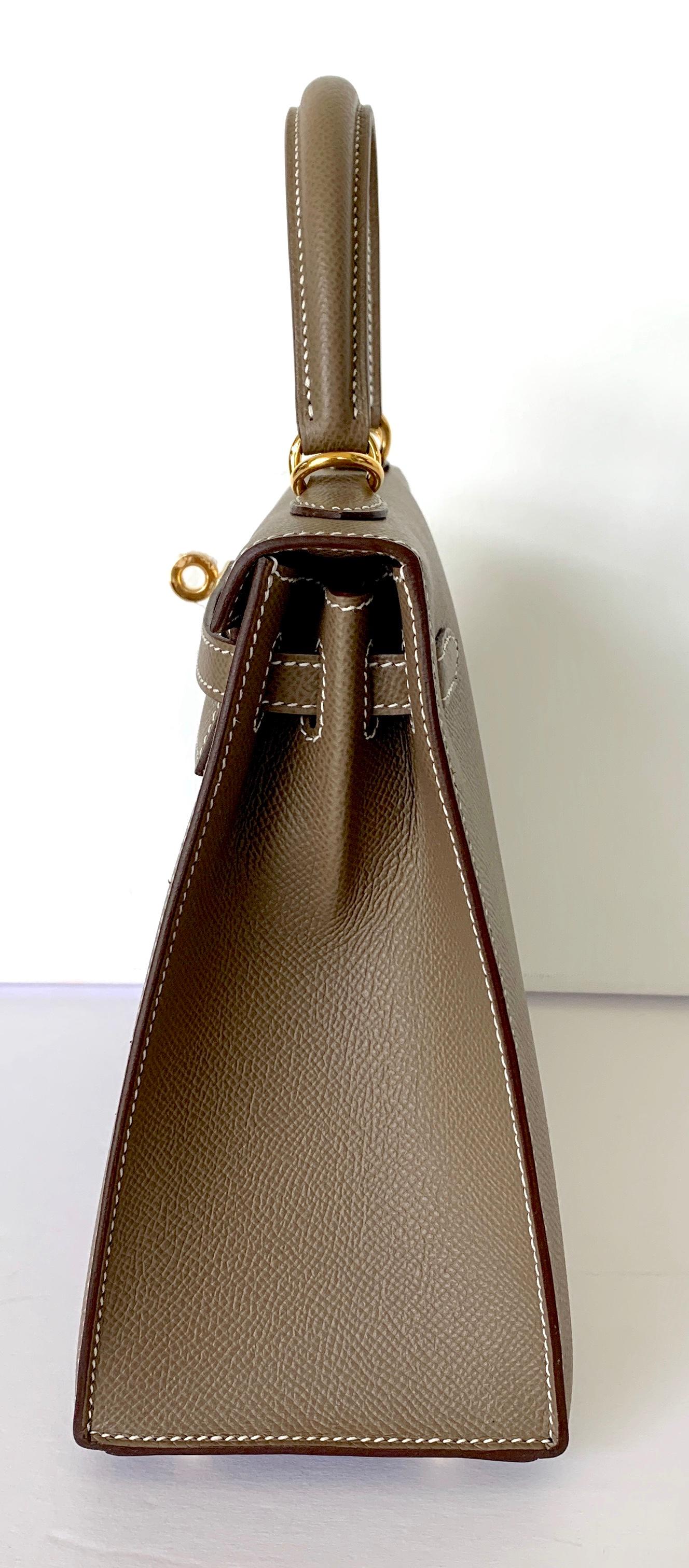 Hermes Etoupe Kelly 25  Epsom Sellier Bag Gold Hardware 2