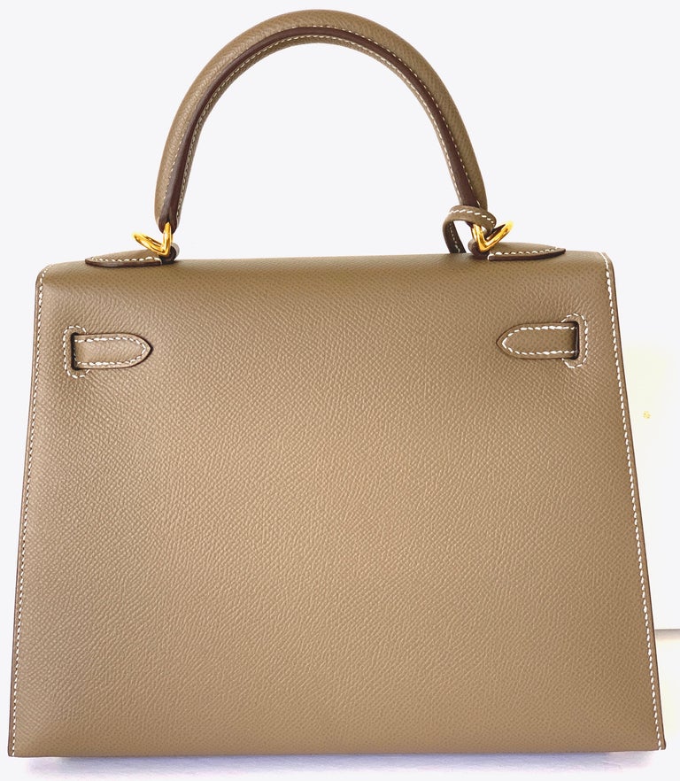 Hermes Etoupe Kelly 25 Epsom Sellier Bag Gold Hardware at 1stDibs