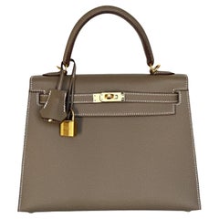 Hermes Etoupe Kelly 25  Epsom Sellier Bag Gold Hardware U 