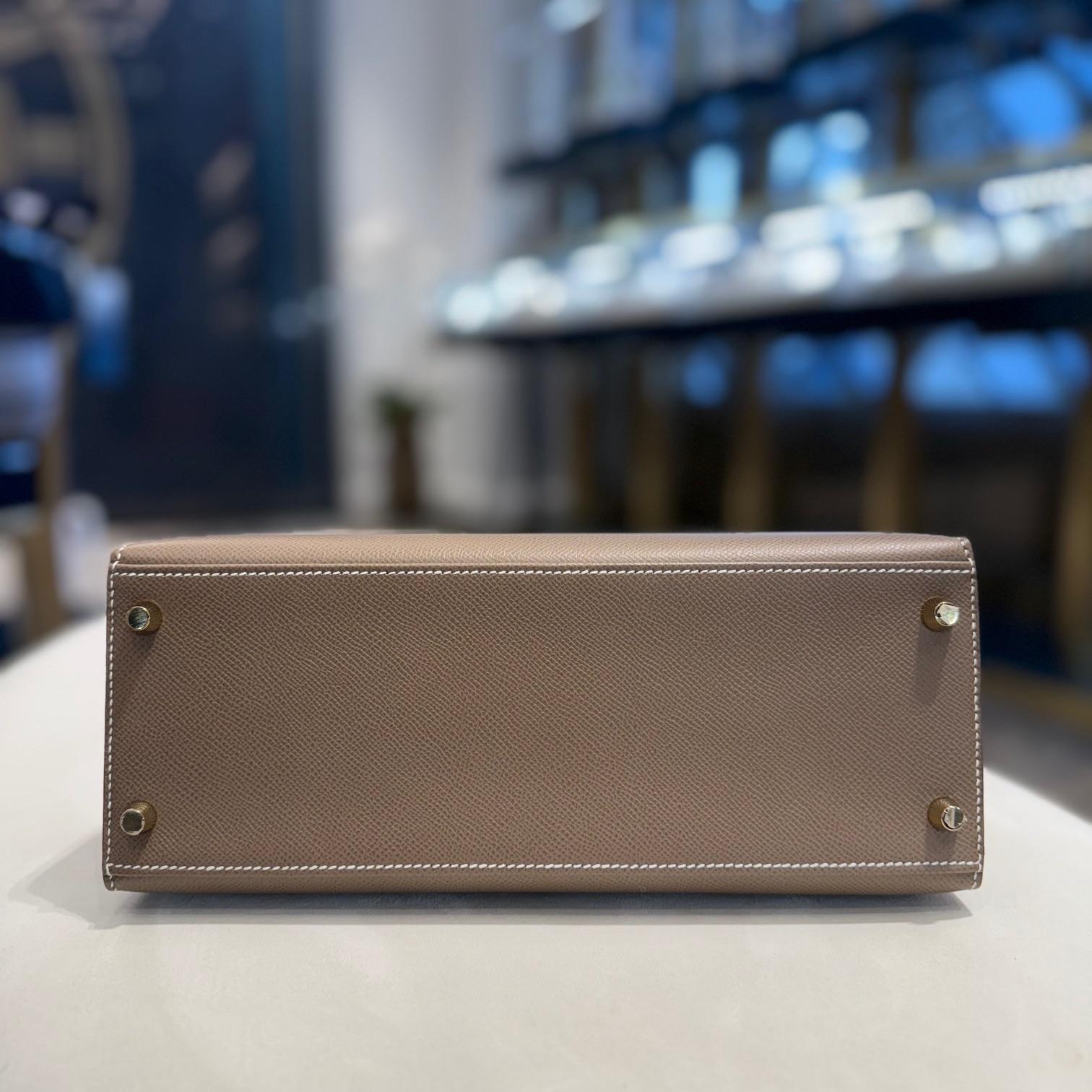 Hermès Etoupe Kelly Sellier 28 Epsom Gold Hardware 1