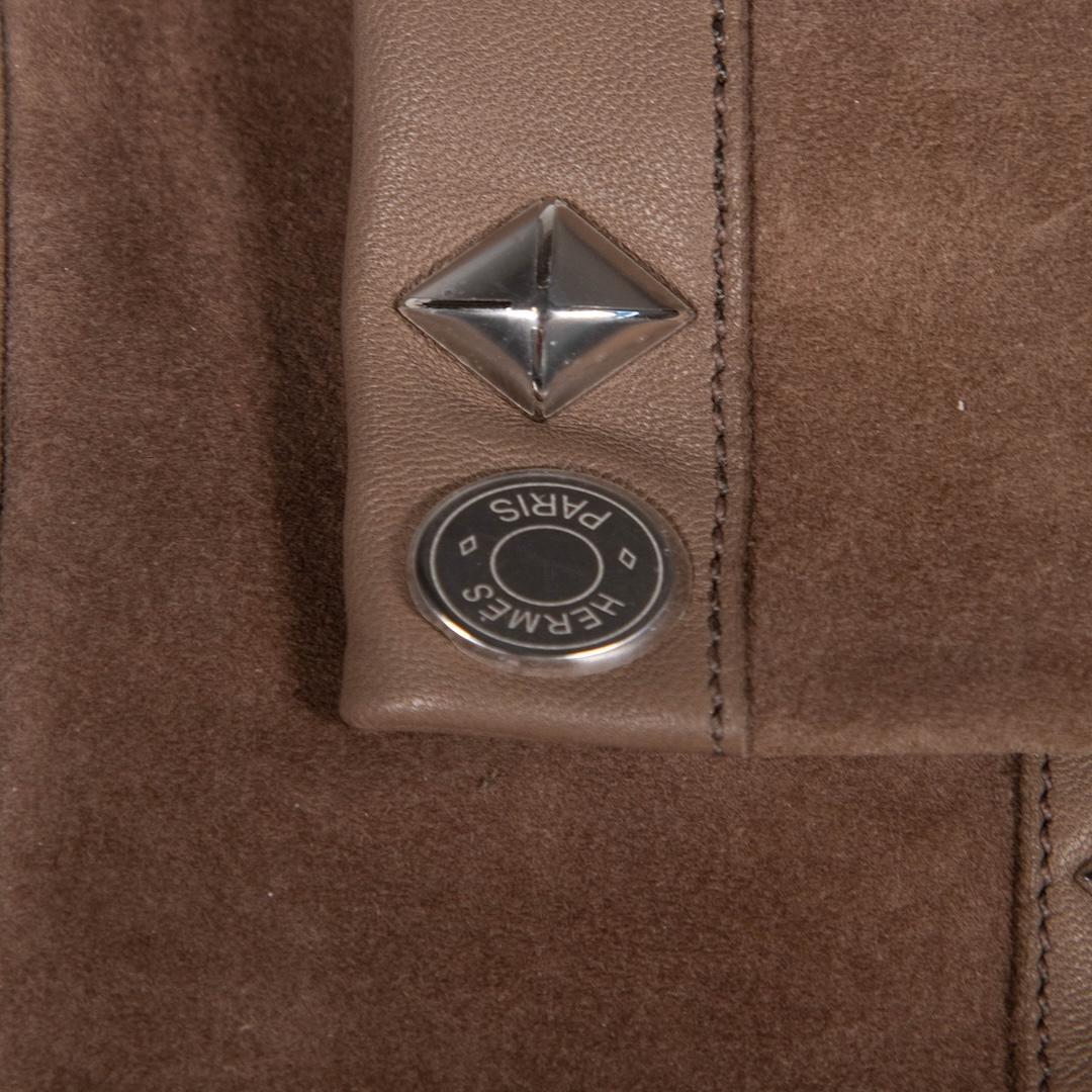 Guanti in pelle e camoscio Hermès Étoupe In condizioni Nuovo in vendita a London, GB