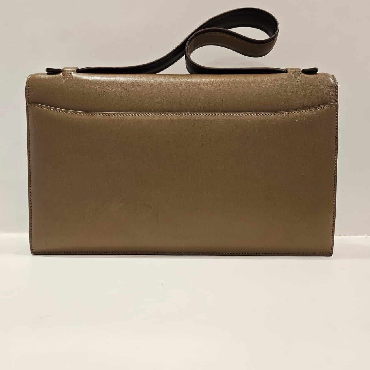 Women's Hermes Etoupe Swift Ellan Illico Shoulder Bag For Sale