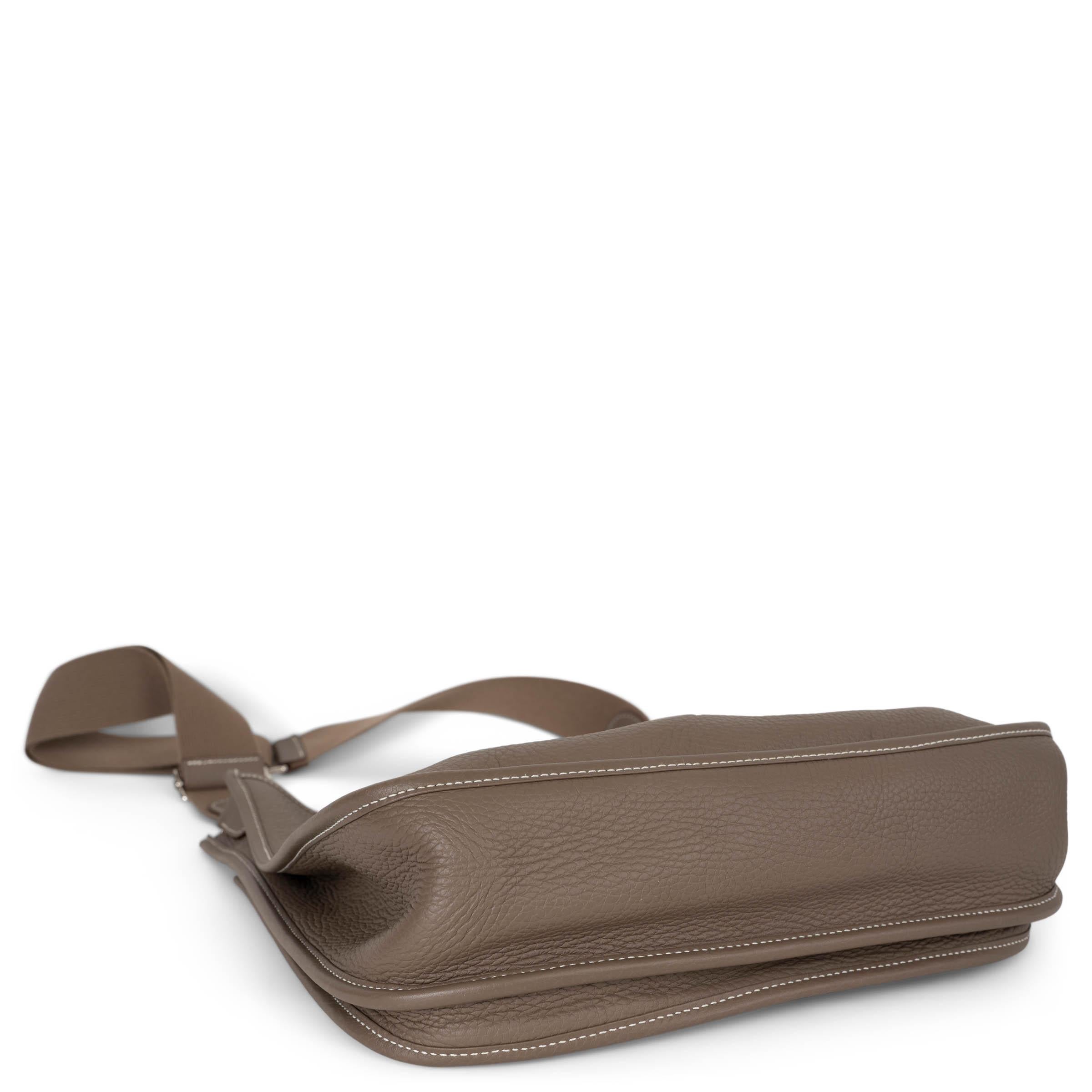 HERMES Etoupe taupe Clemence cuir EVELYNE 33 Sac à bandoulière Phw Bon état - En vente à Zürich, CH