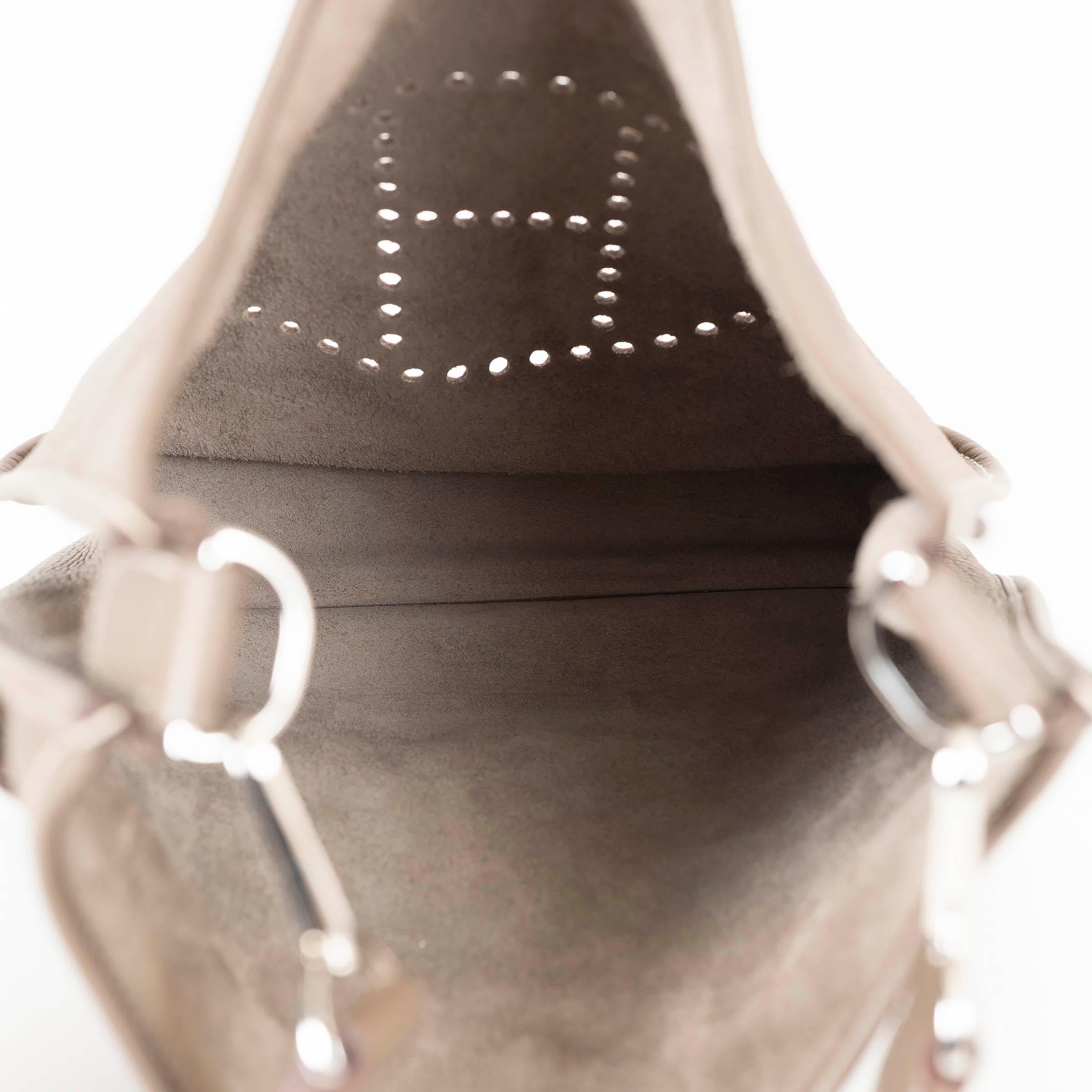 HERMES Etoupe taupe Clemence cuir EVELYNE 33 Sac à bandoulière Phw Pour femmes en vente