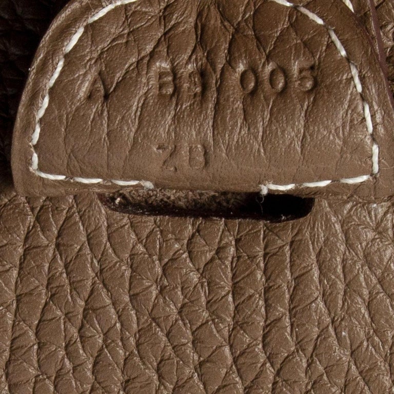 Evelyne leather crossbody bag Hermès Camel in Leather - 25363041