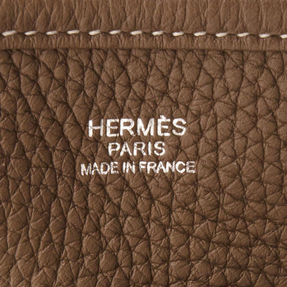HERMES Etoupe taupe Clemence leather EVELYNE III 29 Crossbody Bag In Excellent Condition In Zürich, CH