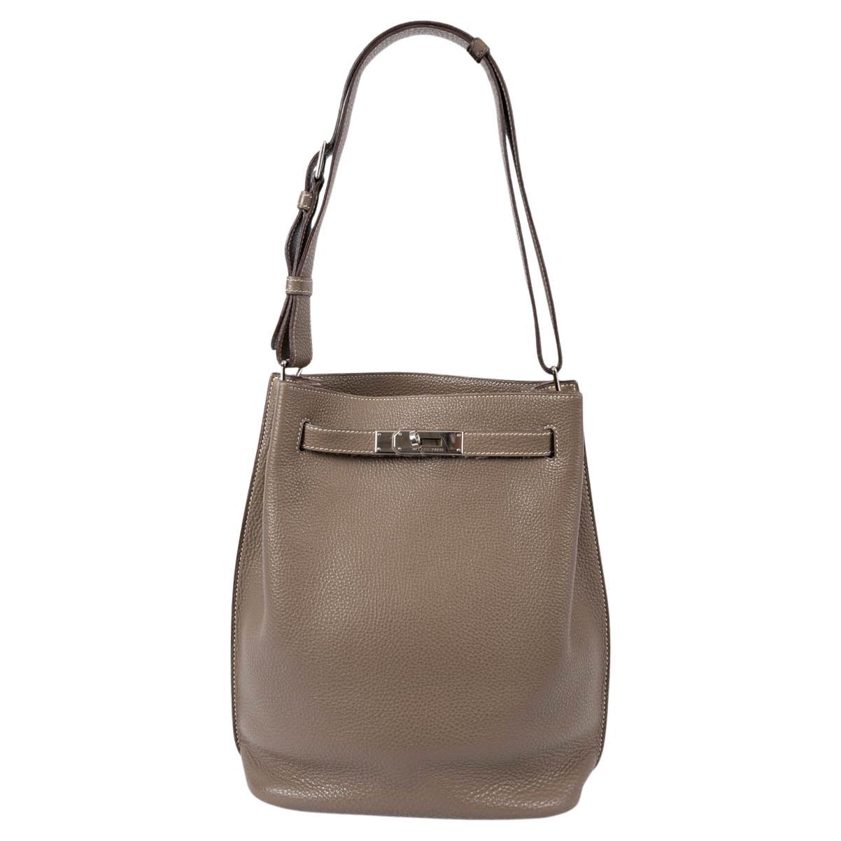 HERMES Etoupe taupe Clemence leather SO KELLY 22 Hobo Bag For Sale