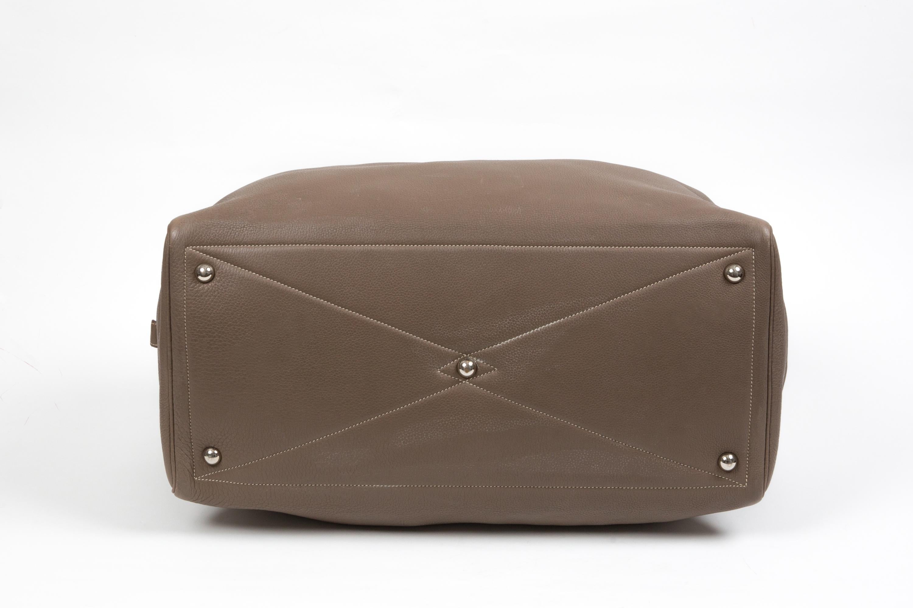 Hermes Etoupe Taurillon Victoria Large 50 Bag In Good Condition In Paris, FR