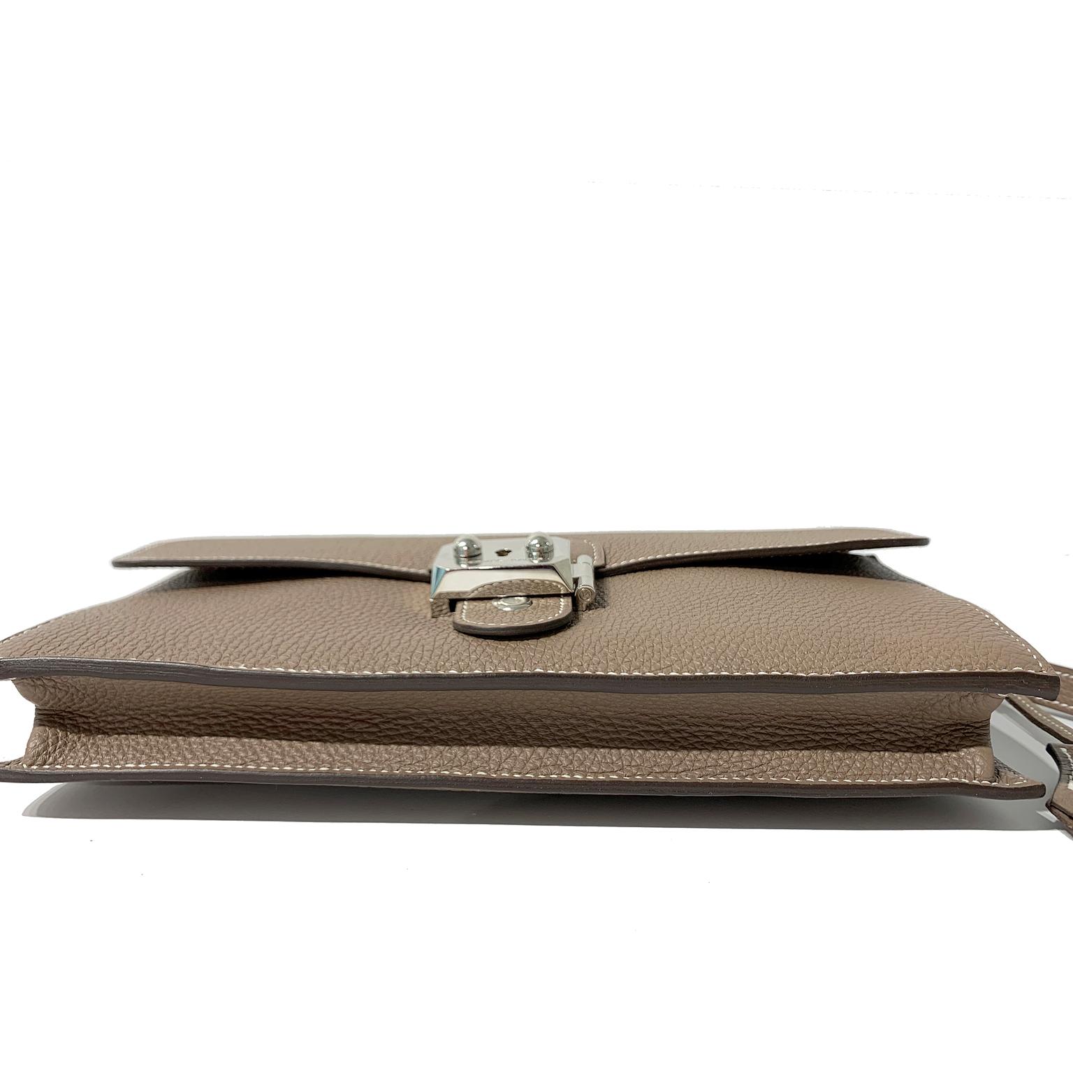 Women's or Men's Hermès Etoupe Togo Jet Pochette Clutch