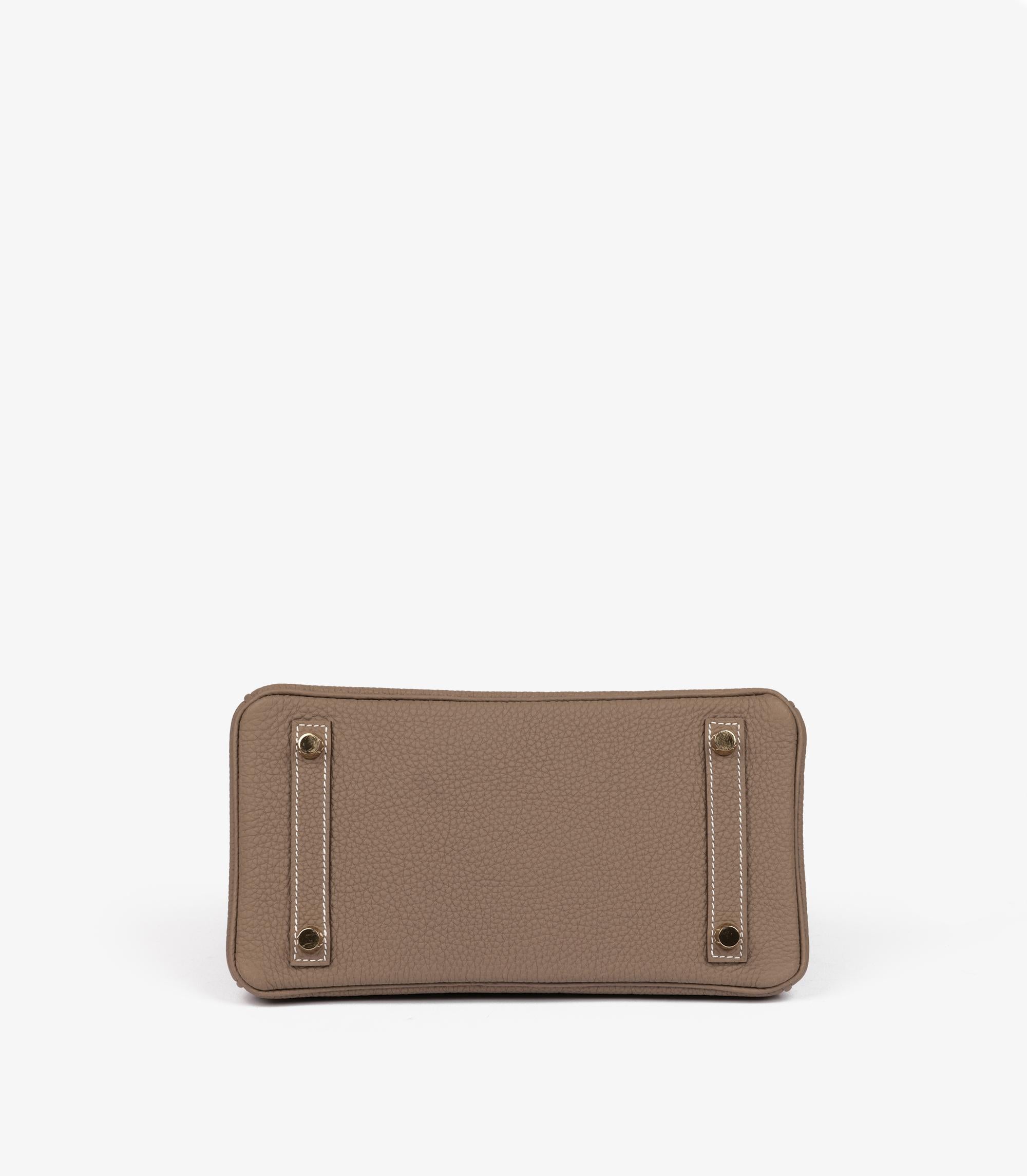 Hermès Etoupe Togo Leather Birkin 25cm Retourne en vente 2