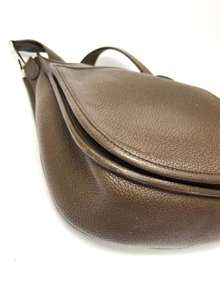 Hermés Evelyn Shoulder Bag in Brown Grained Leather with Silver Hardware 1