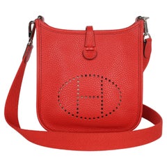 HERMES Evelyne 16 Amazone Clemence Bag Red