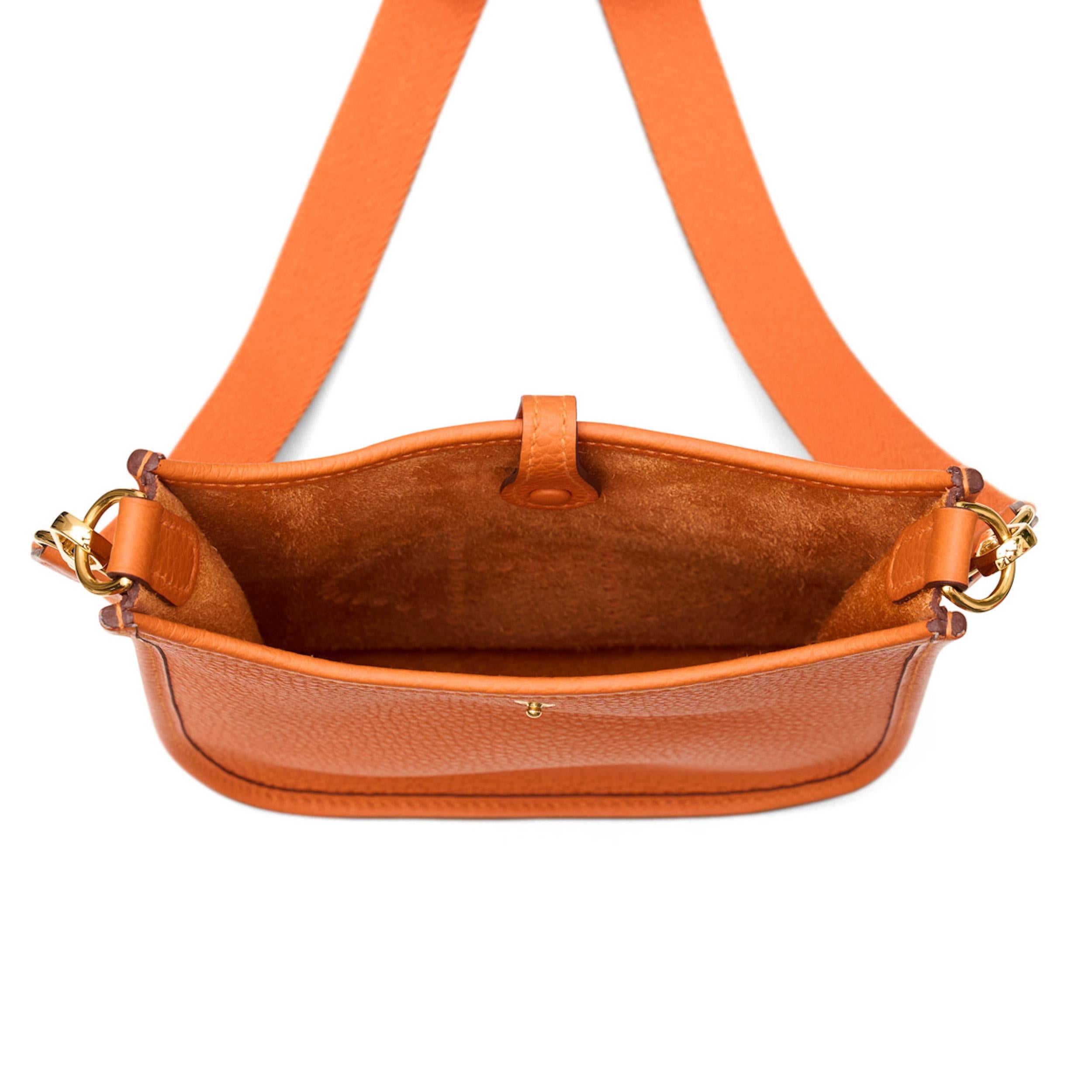 Women's or Men's Hermès Evelyne 16 TPM Orange GHW For Sale