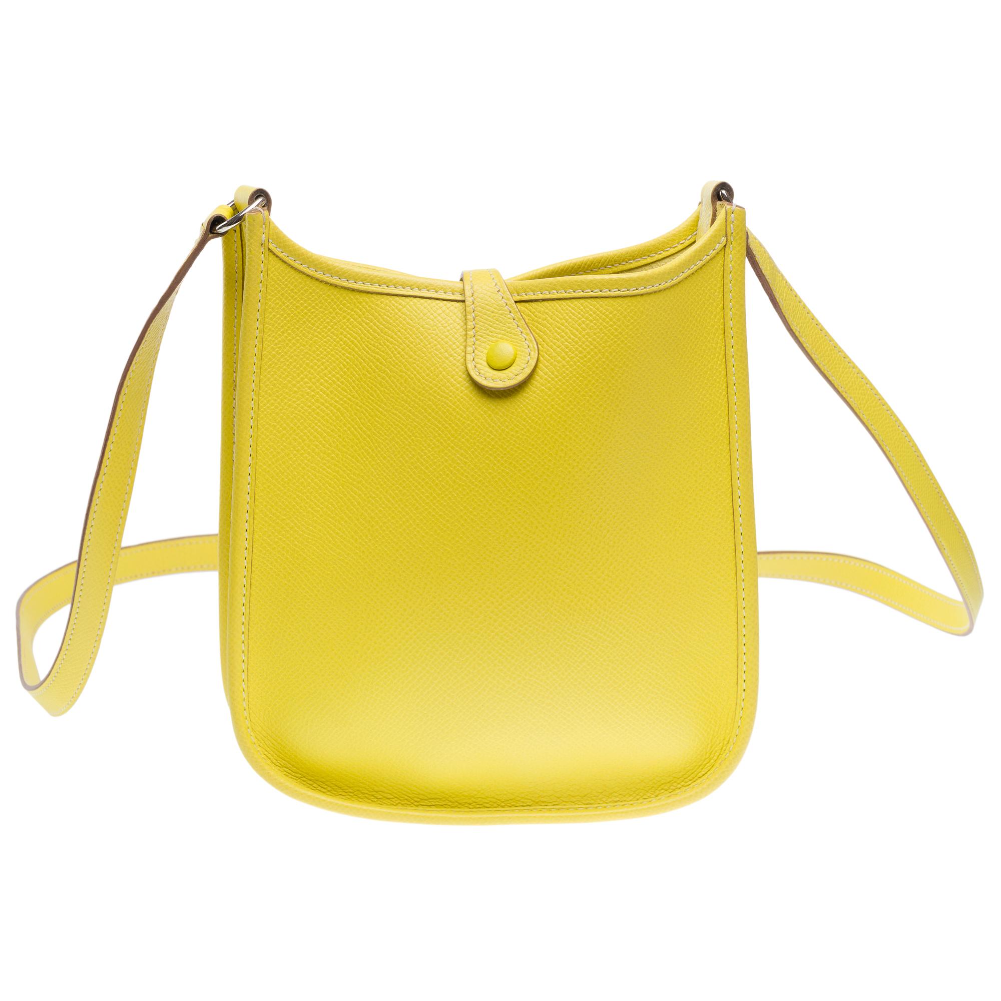 Yellow Hermès Evelyne 16 TPM shoulder bag in Lime Epsom calf leather, PHW