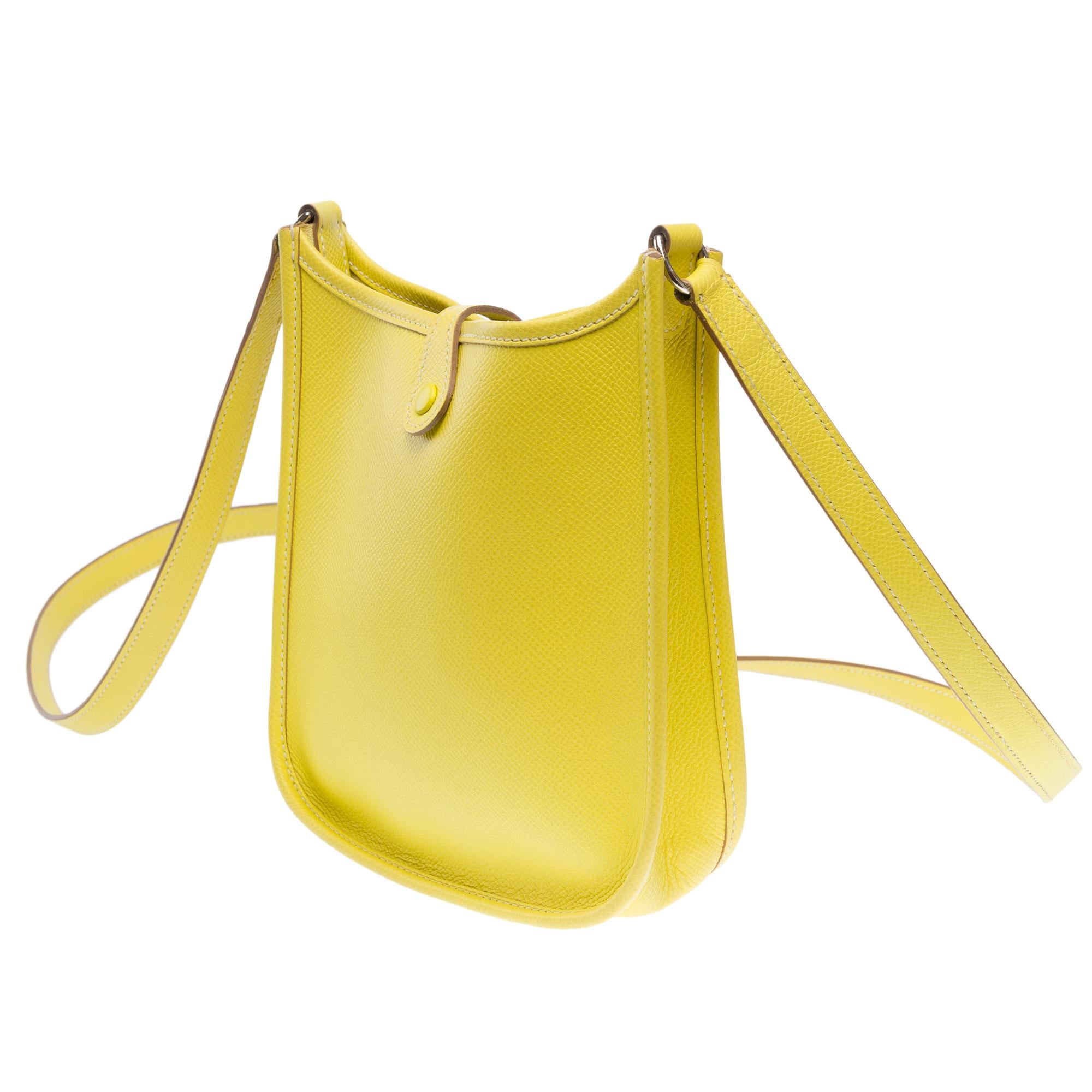 Women's Hermès Evelyne 16 TPM shoulder bag in Lime Epsom calf leather, PHW