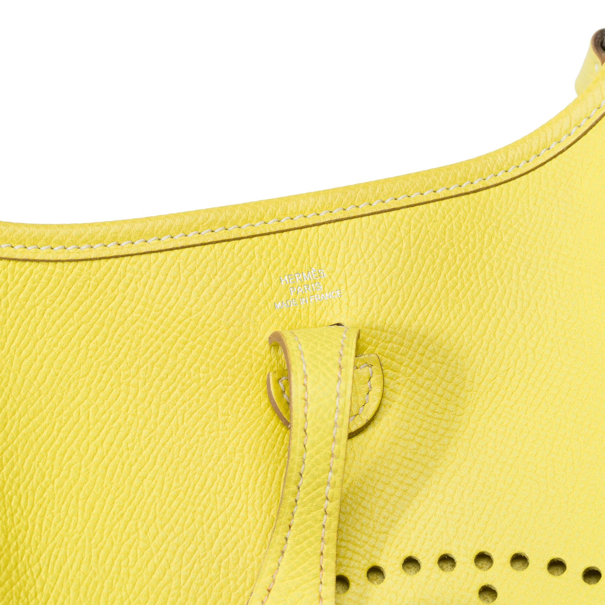 Hermès Evelyne 16 TPM shoulder bag in Lime Epsom calf leather, PHW 1