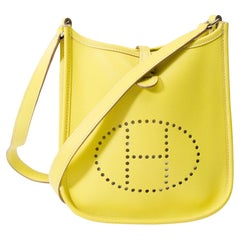 Hermès Evelyne 16 TPM shoulder bag in Lime Epsom calf leather, PHW